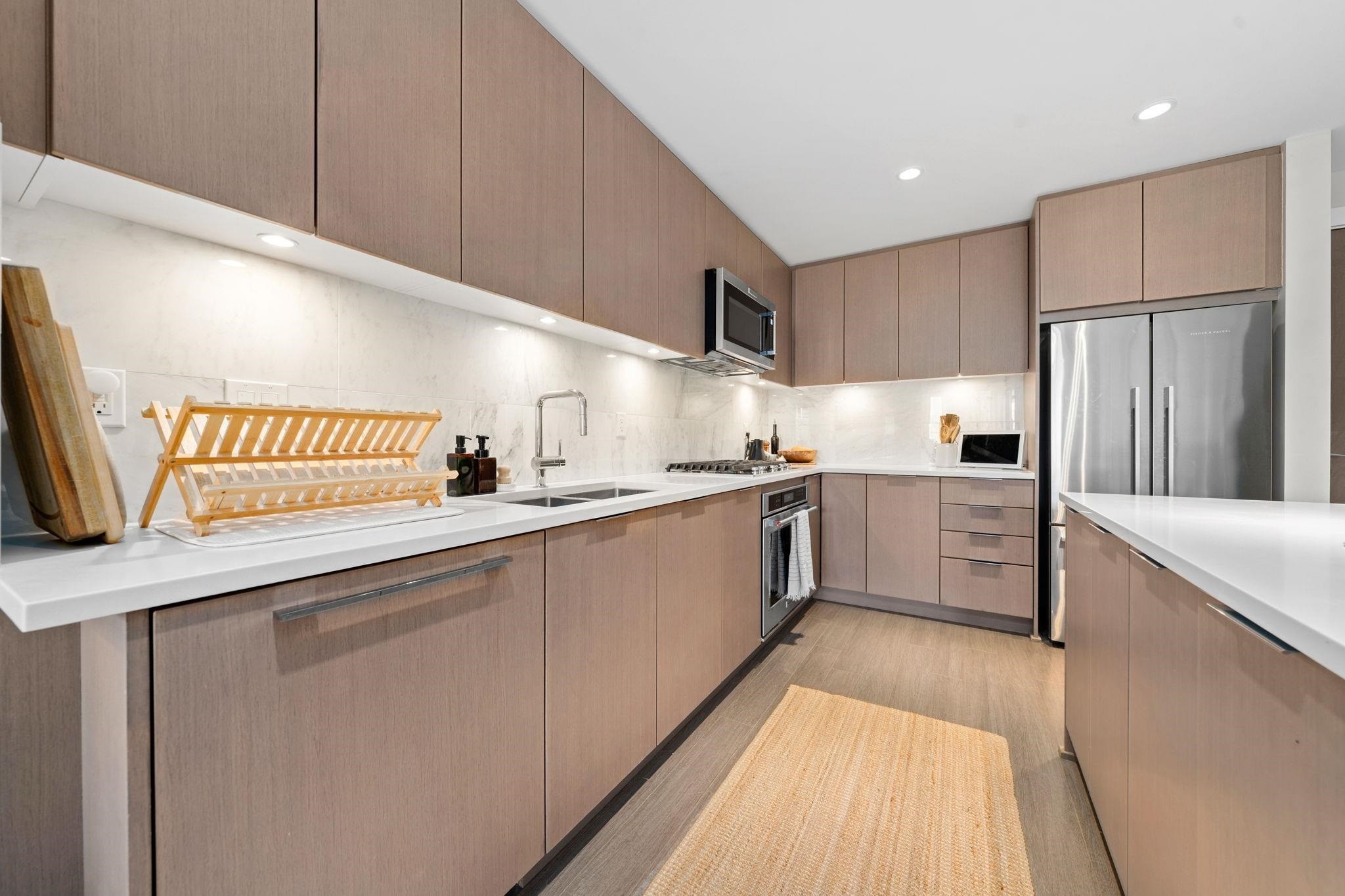 314-2663 Library Lane, North Vancouver, BC