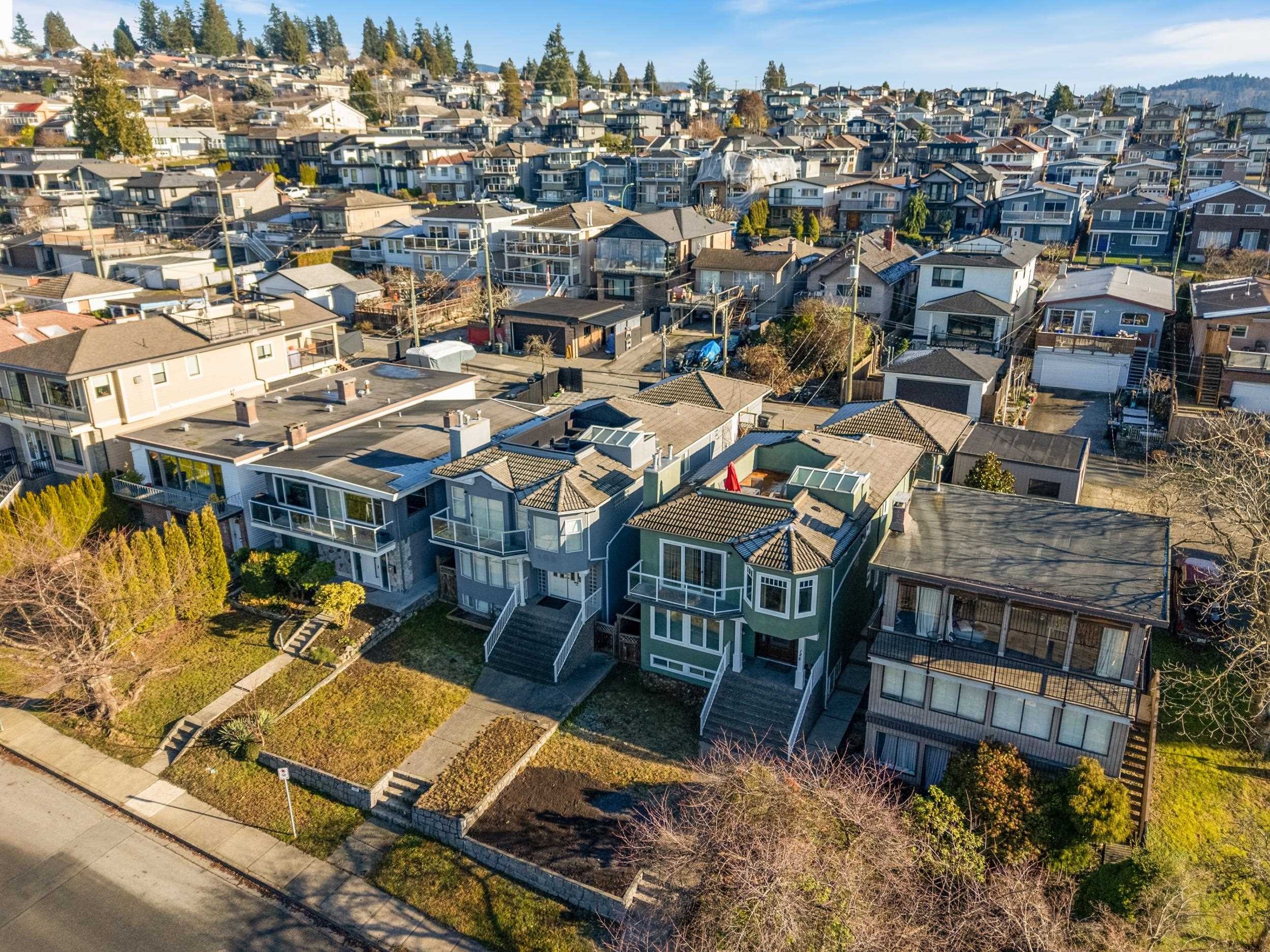 128 Hythe Avenue, Burnaby, BC