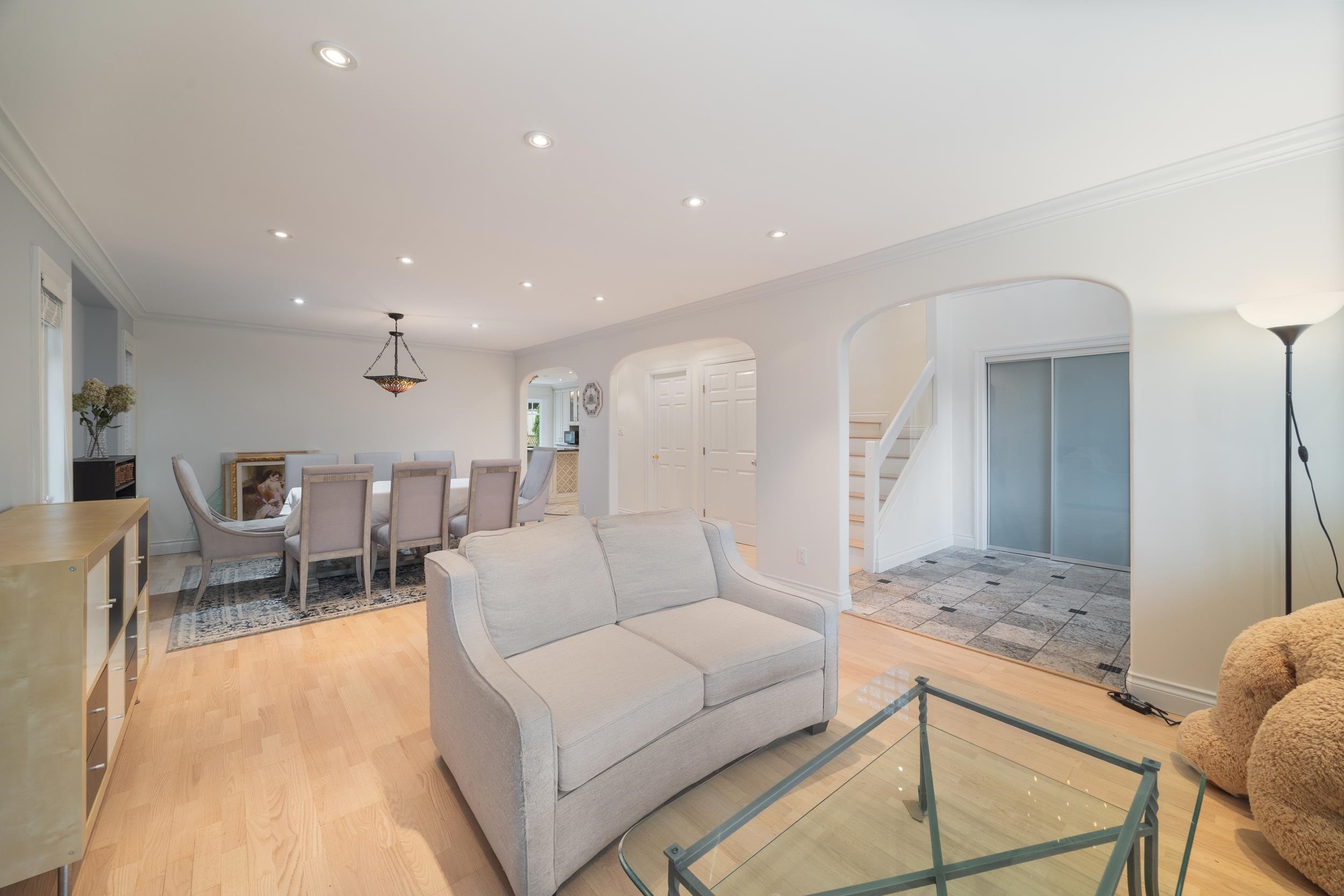 128 Hythe Avenue, Burnaby, BC