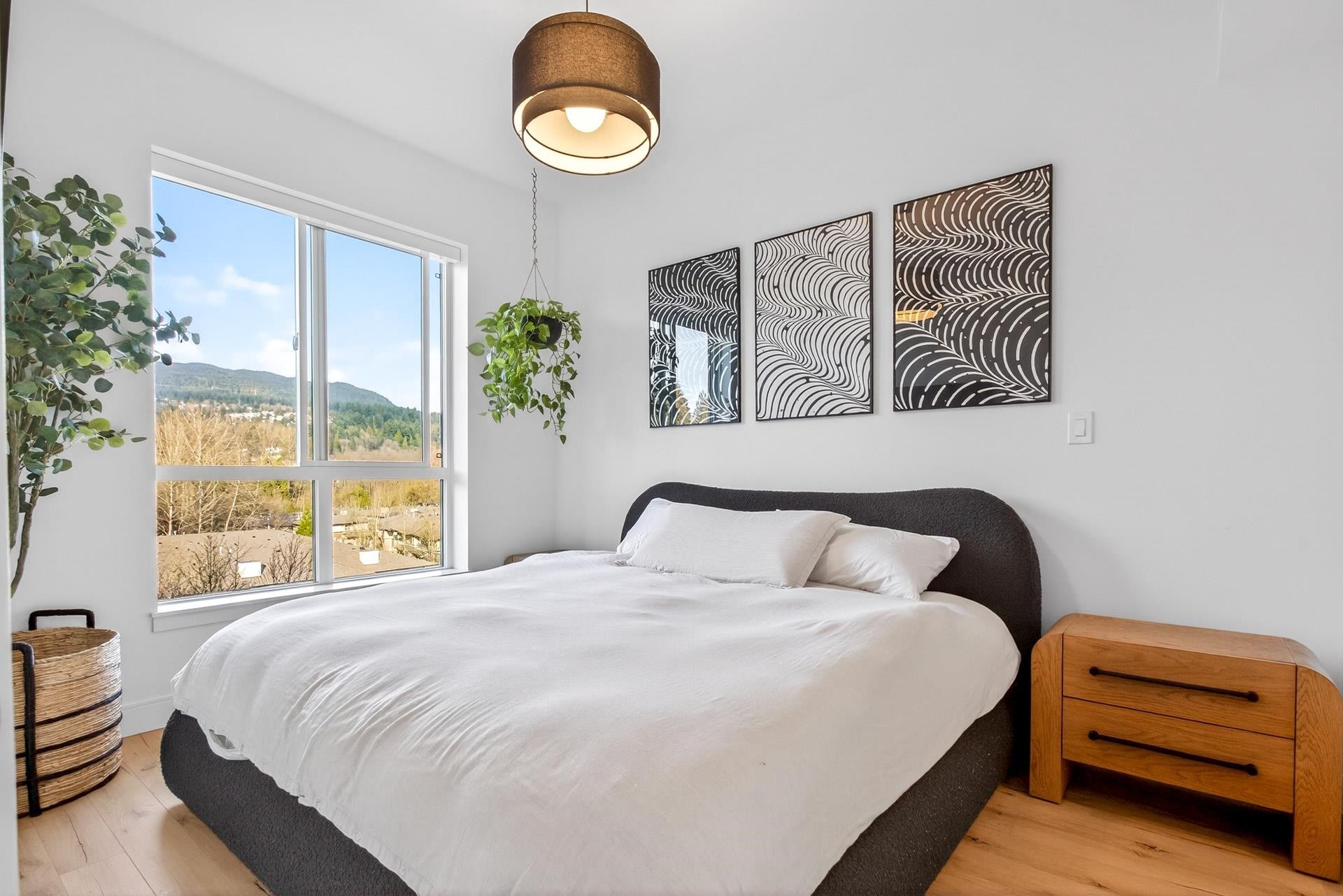 524-55 Klahanie Drive, Port Moody, BC