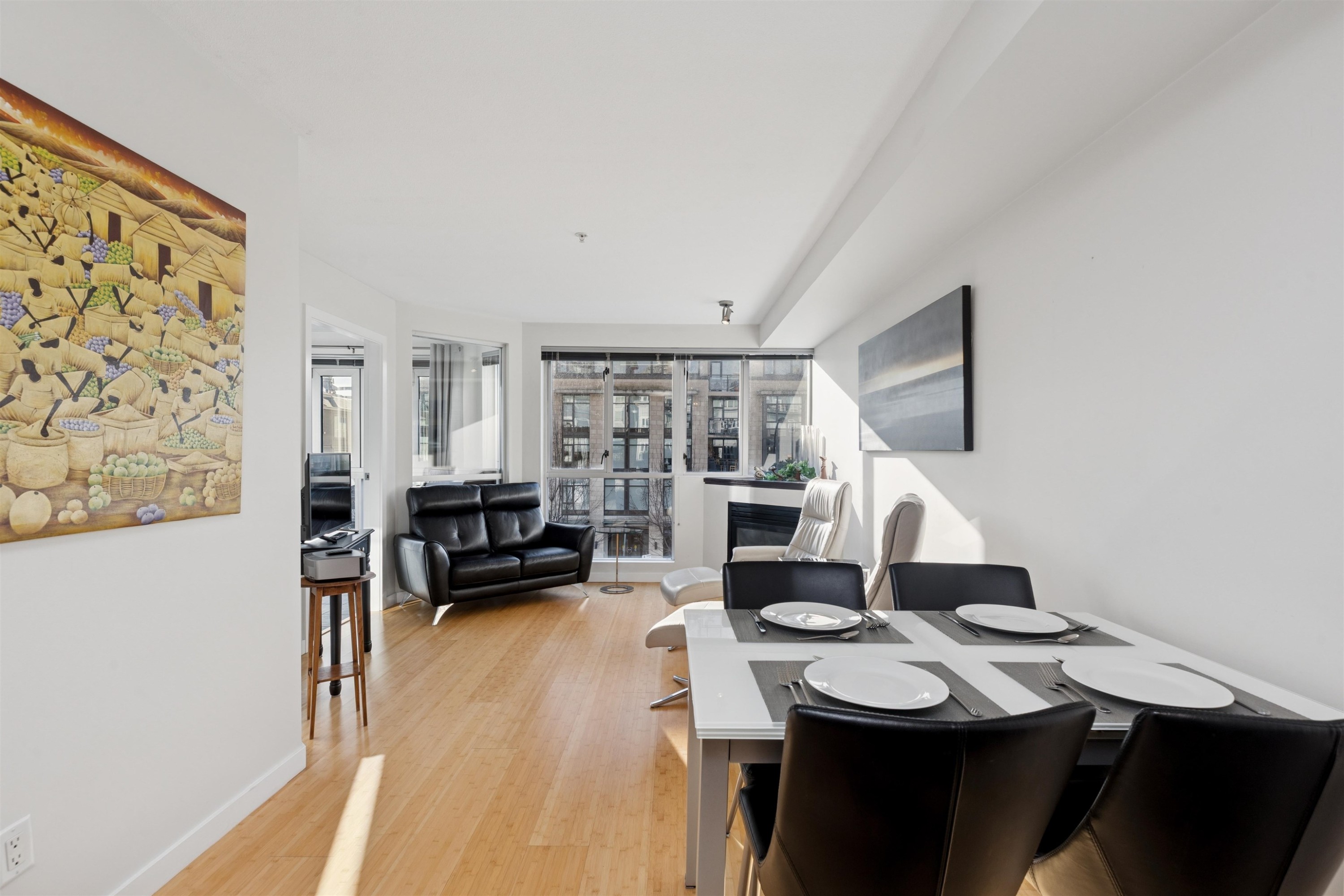 311-122 3Rd Street E, North Vancouver, BC