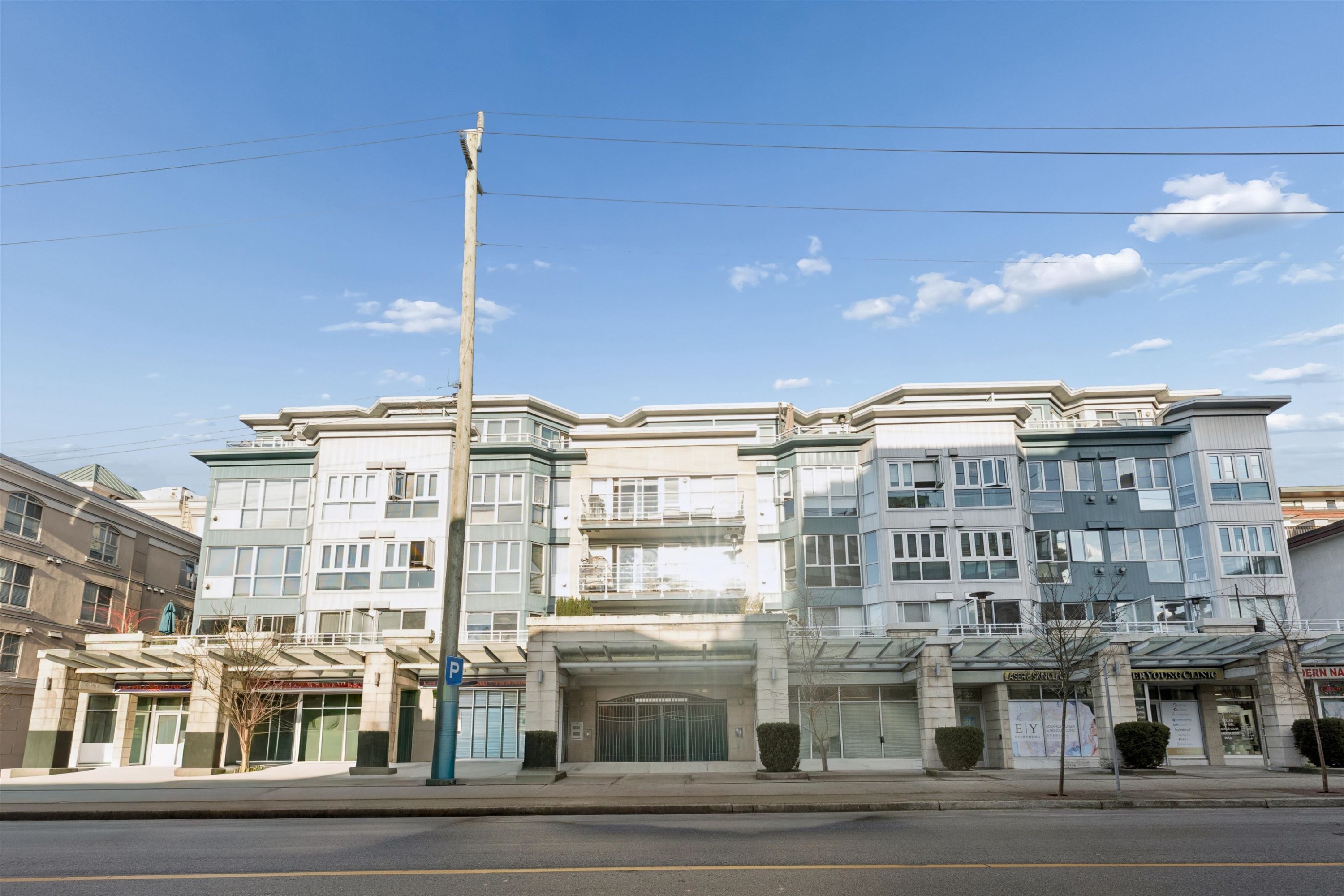 311-122 3Rd Street E, North Vancouver, BC