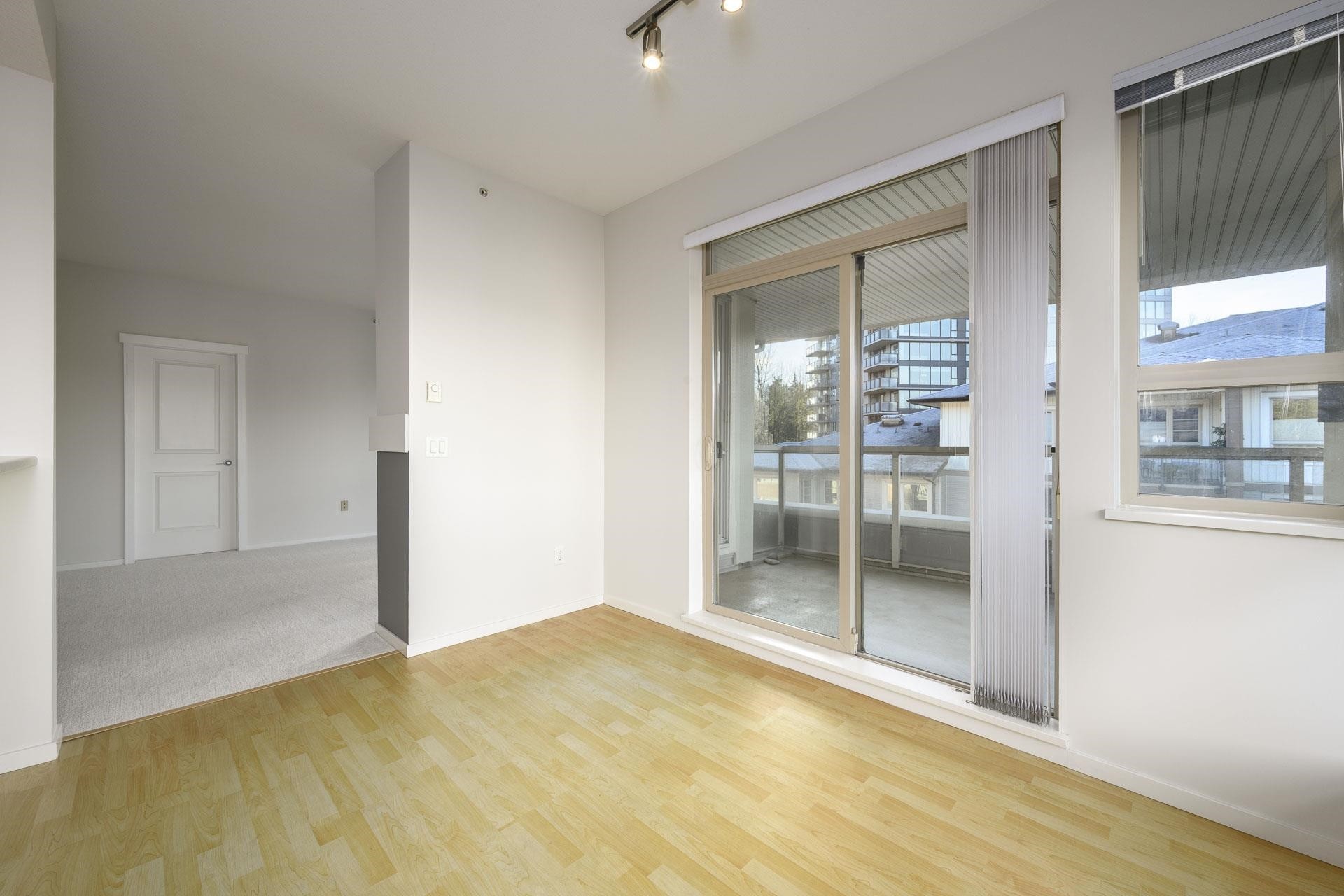 419-801 Klahanie Drive, Port Moody, BC