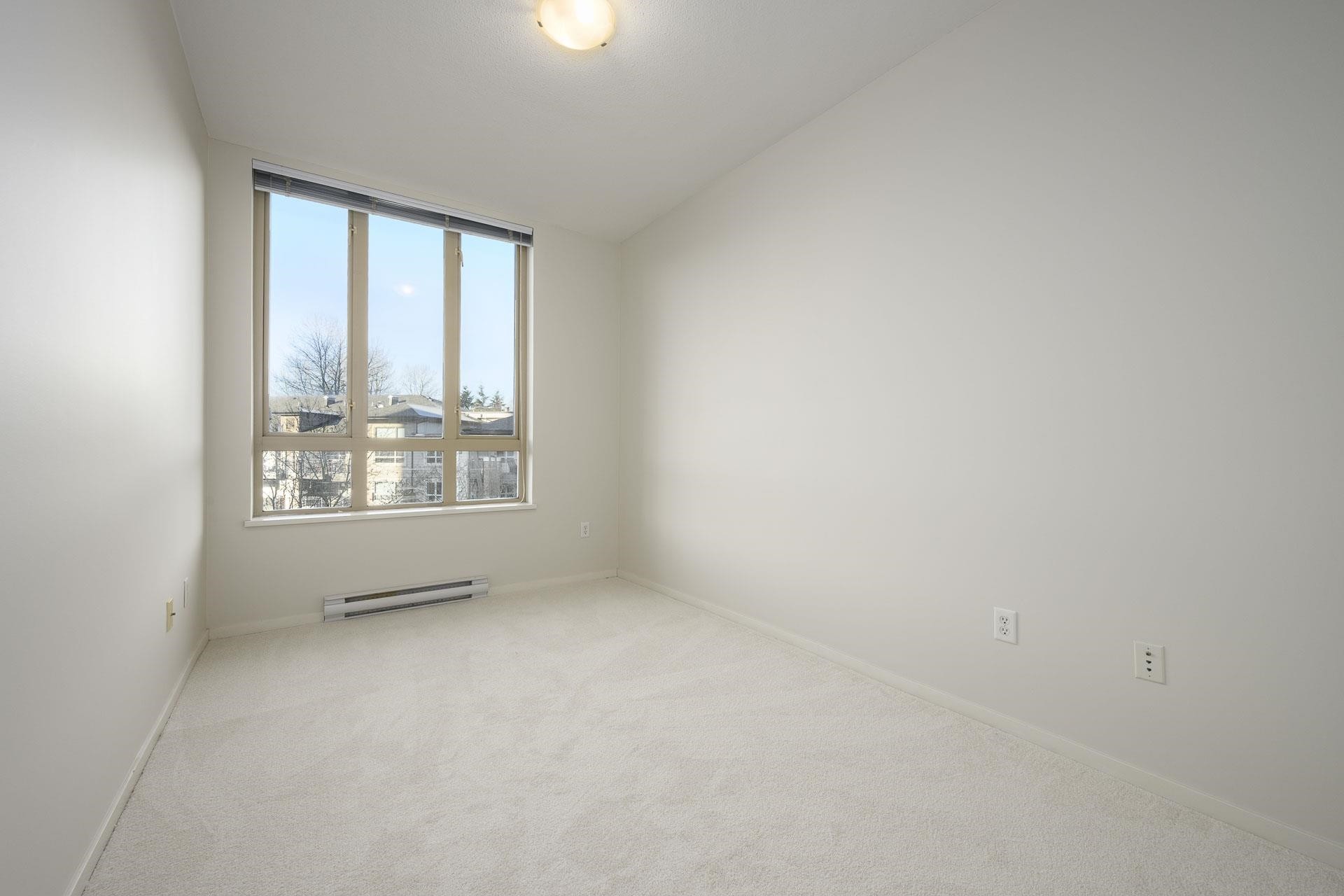 419-801 Klahanie Drive, Port Moody, BC