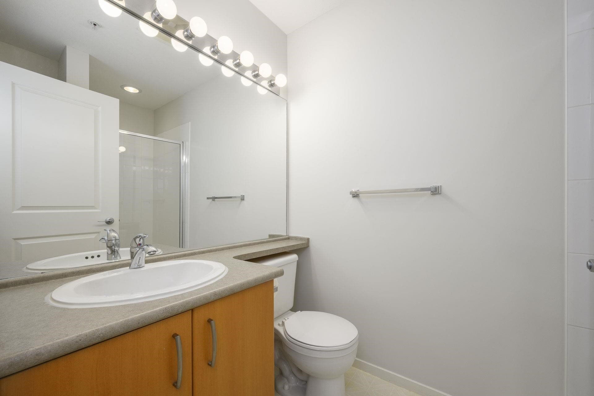 419-801 Klahanie Drive, Port Moody, BC