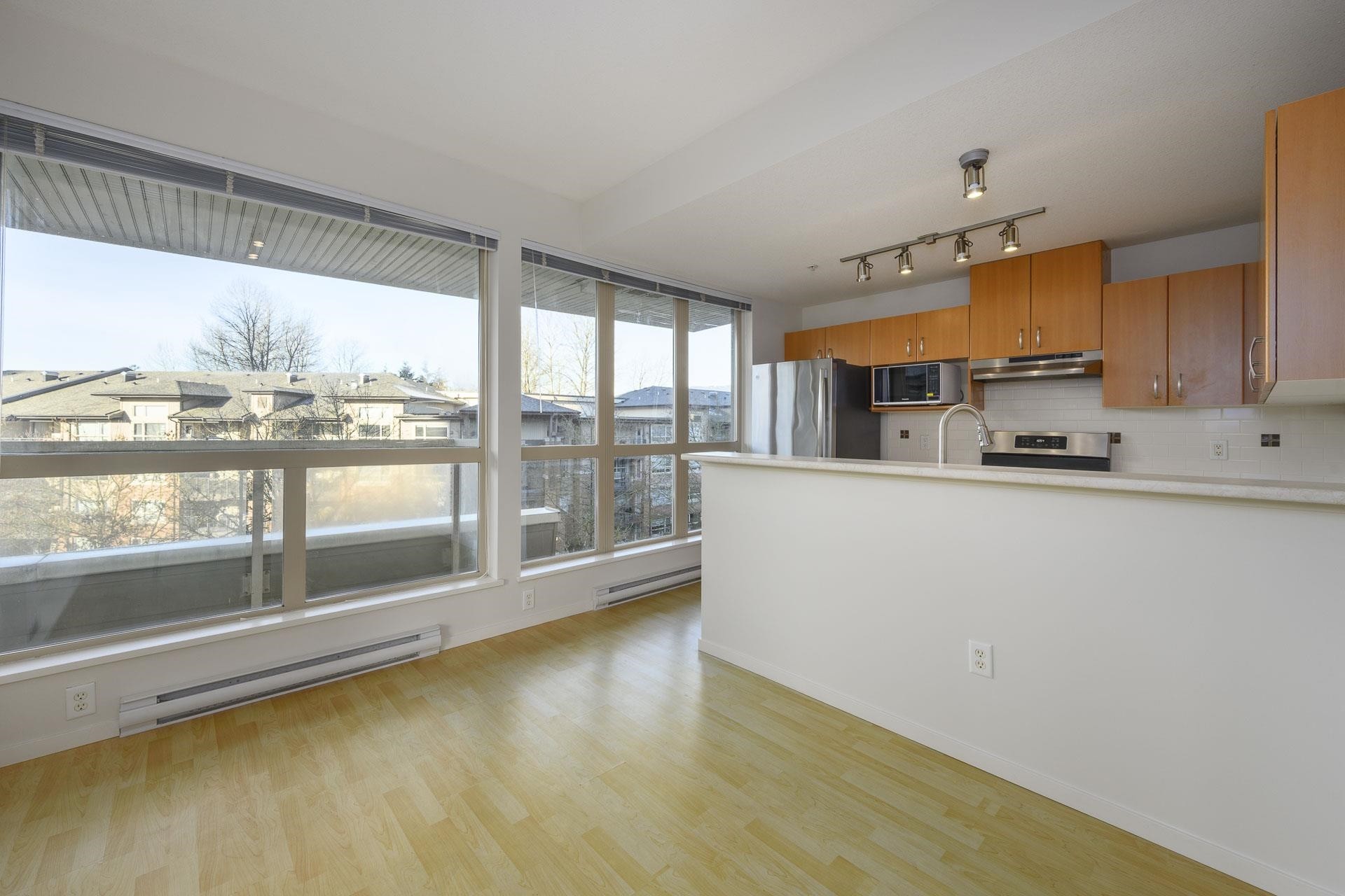 419-801 Klahanie Drive, Port Moody, BC