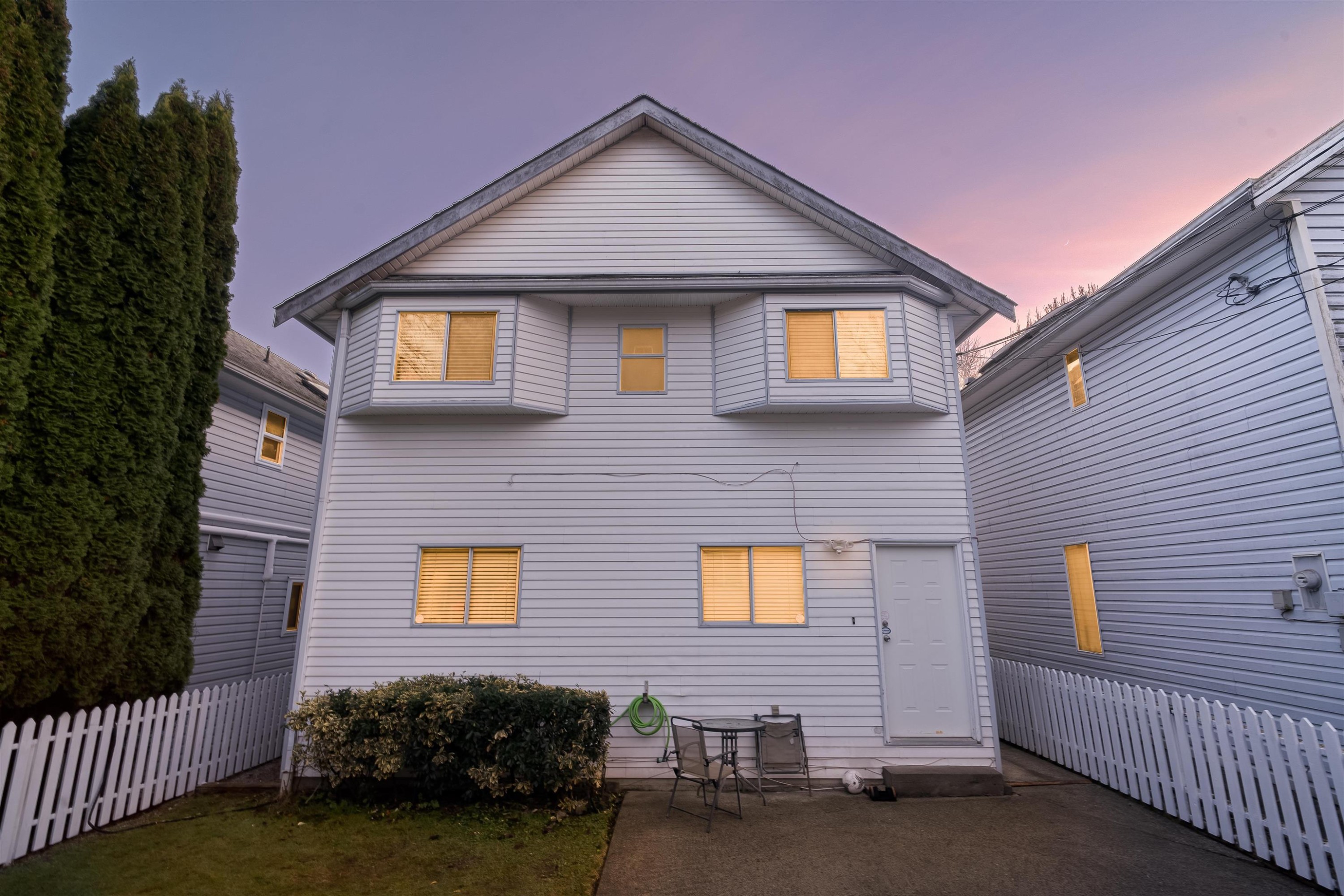 3529 Napier Street, Vancouver, BC