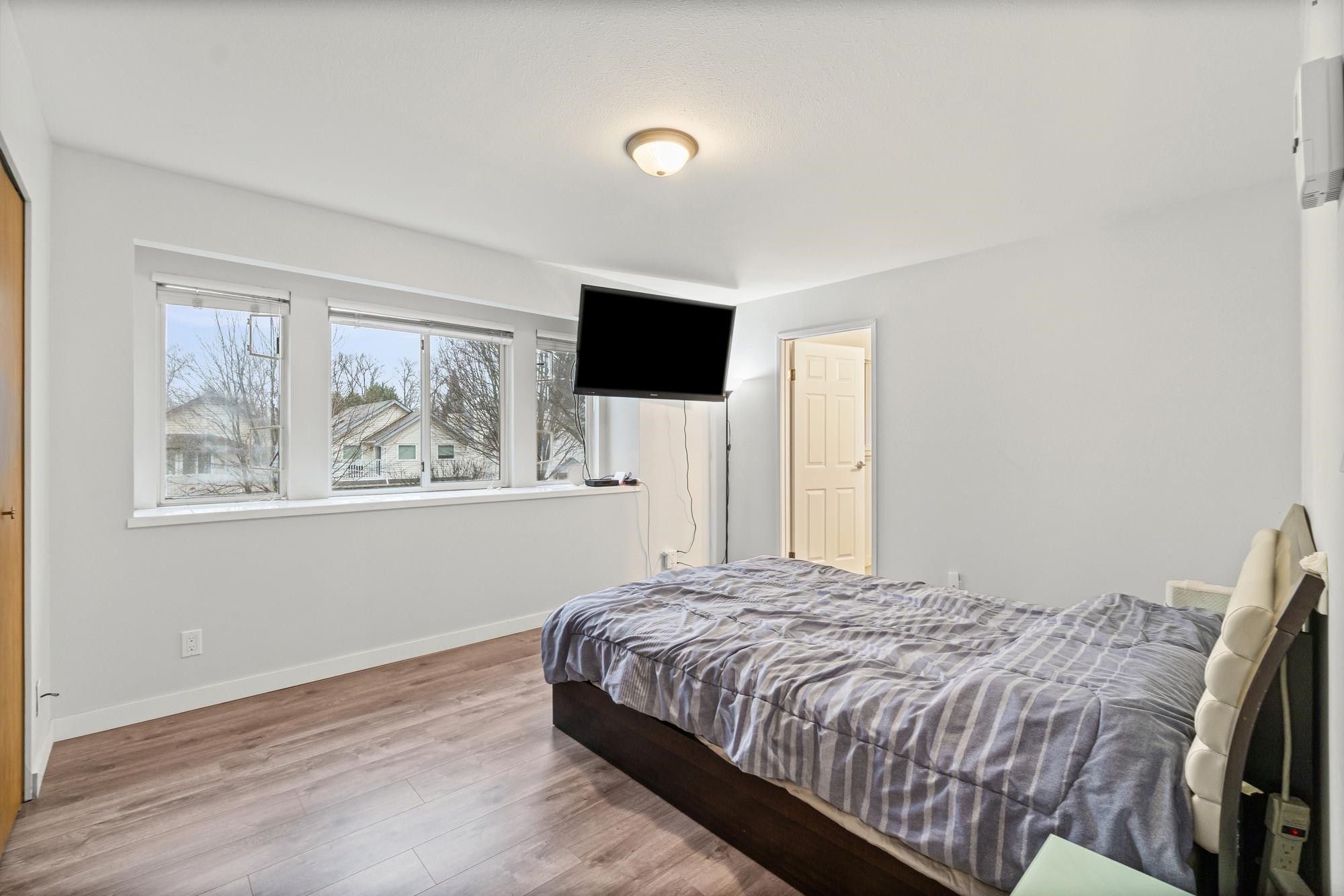 3529 Napier Street, Vancouver, BC