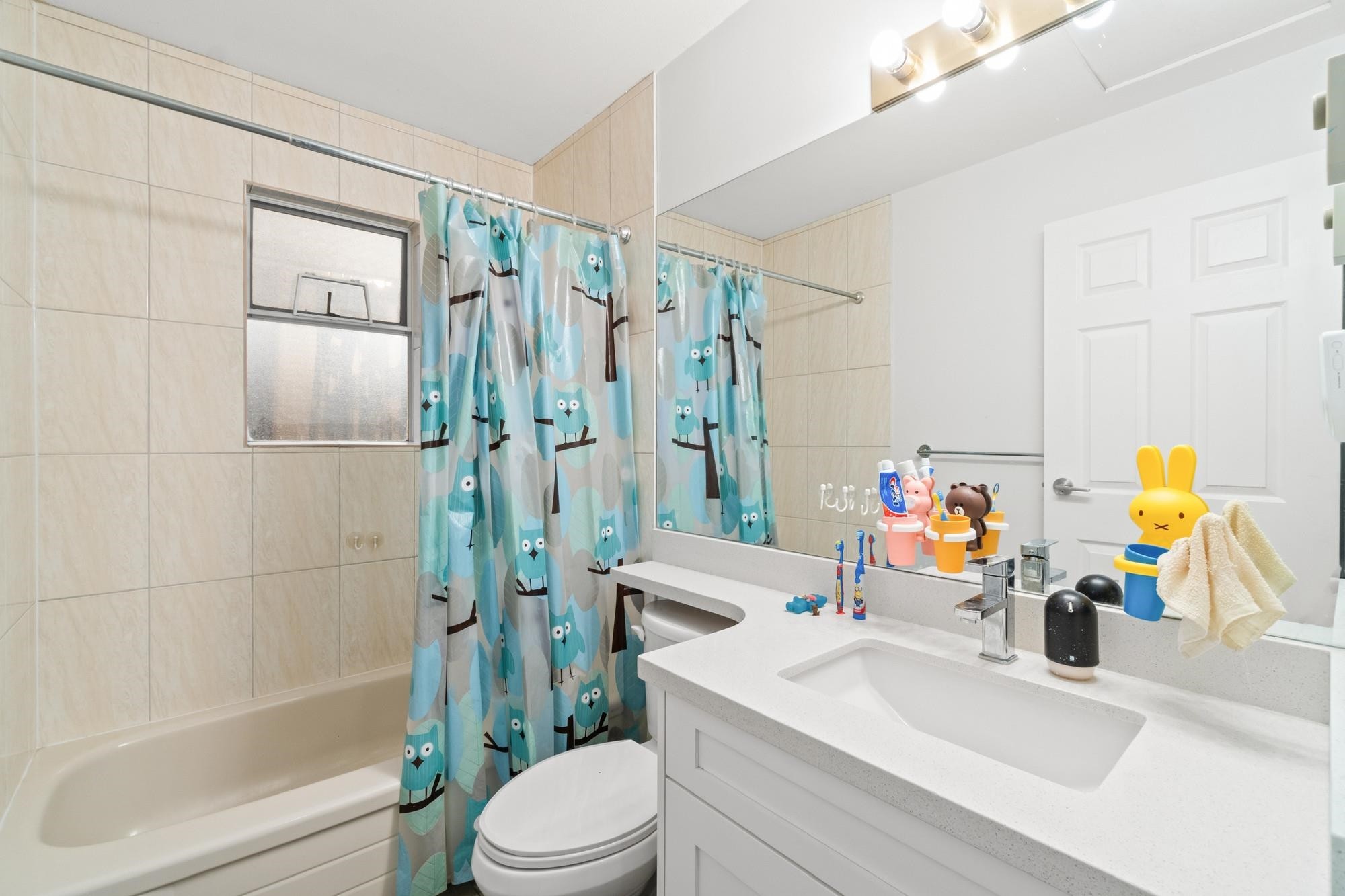 3529 Napier Street, Vancouver, BC