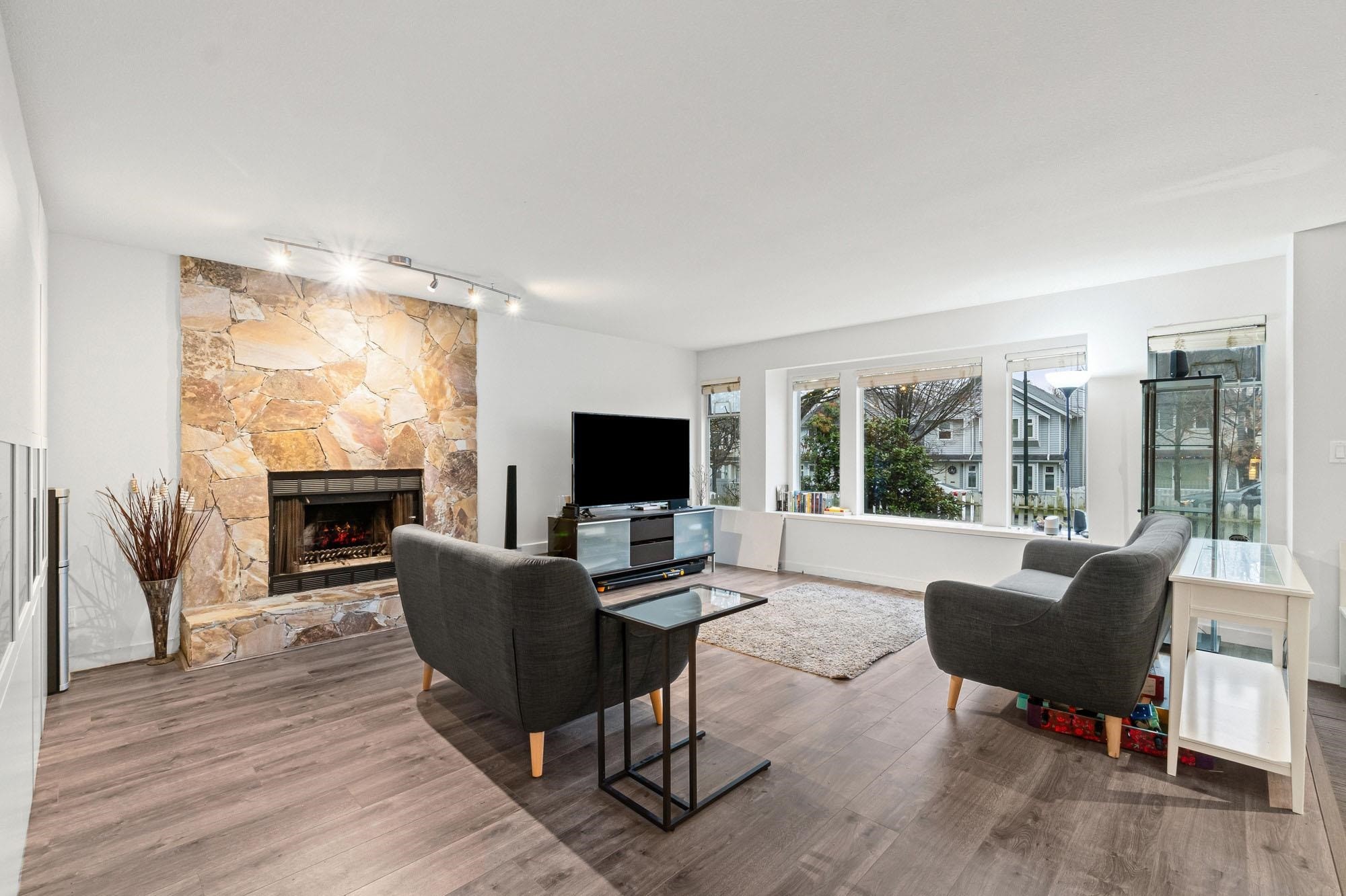 3529 Napier Street, Vancouver, BC