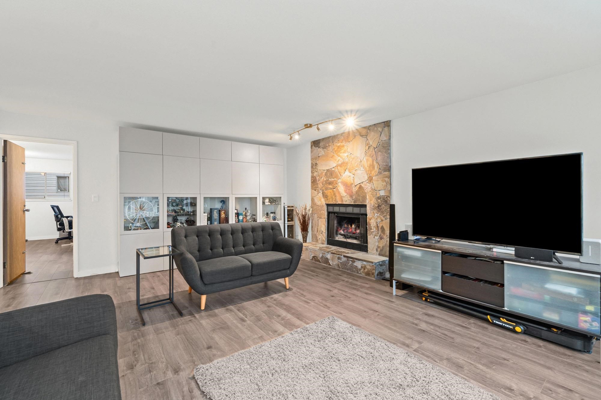 3529 Napier Street, Vancouver, BC