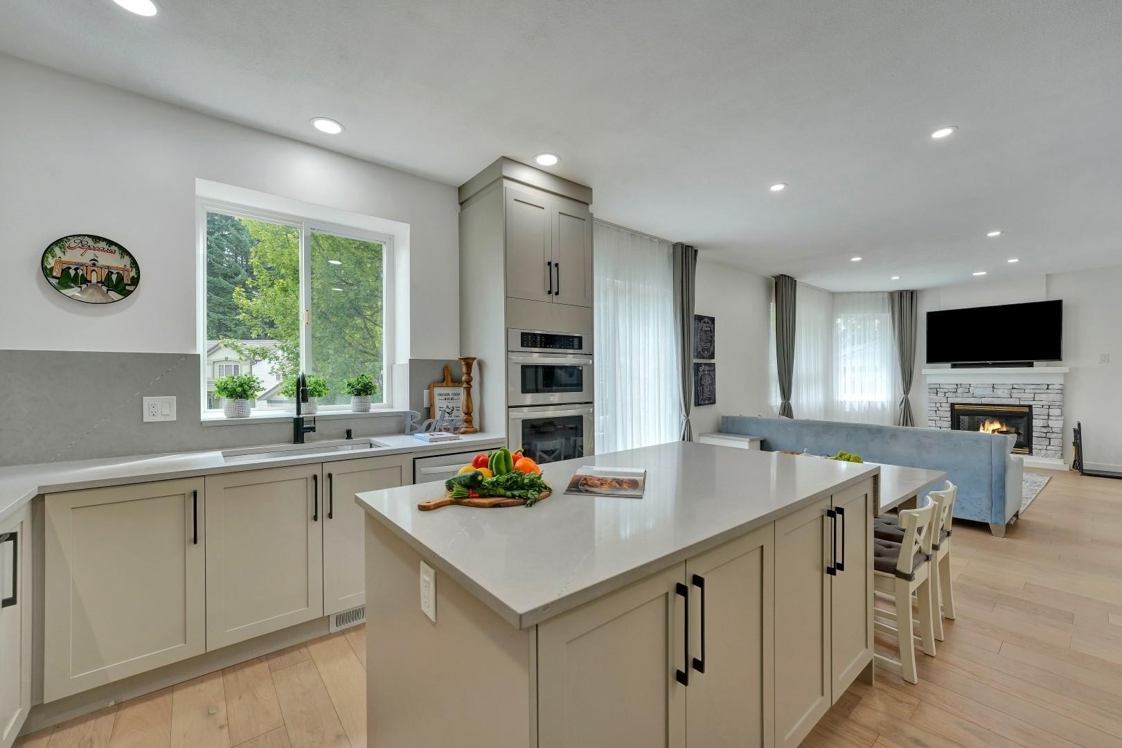 2501 Mica Place, Coquitlam, BC