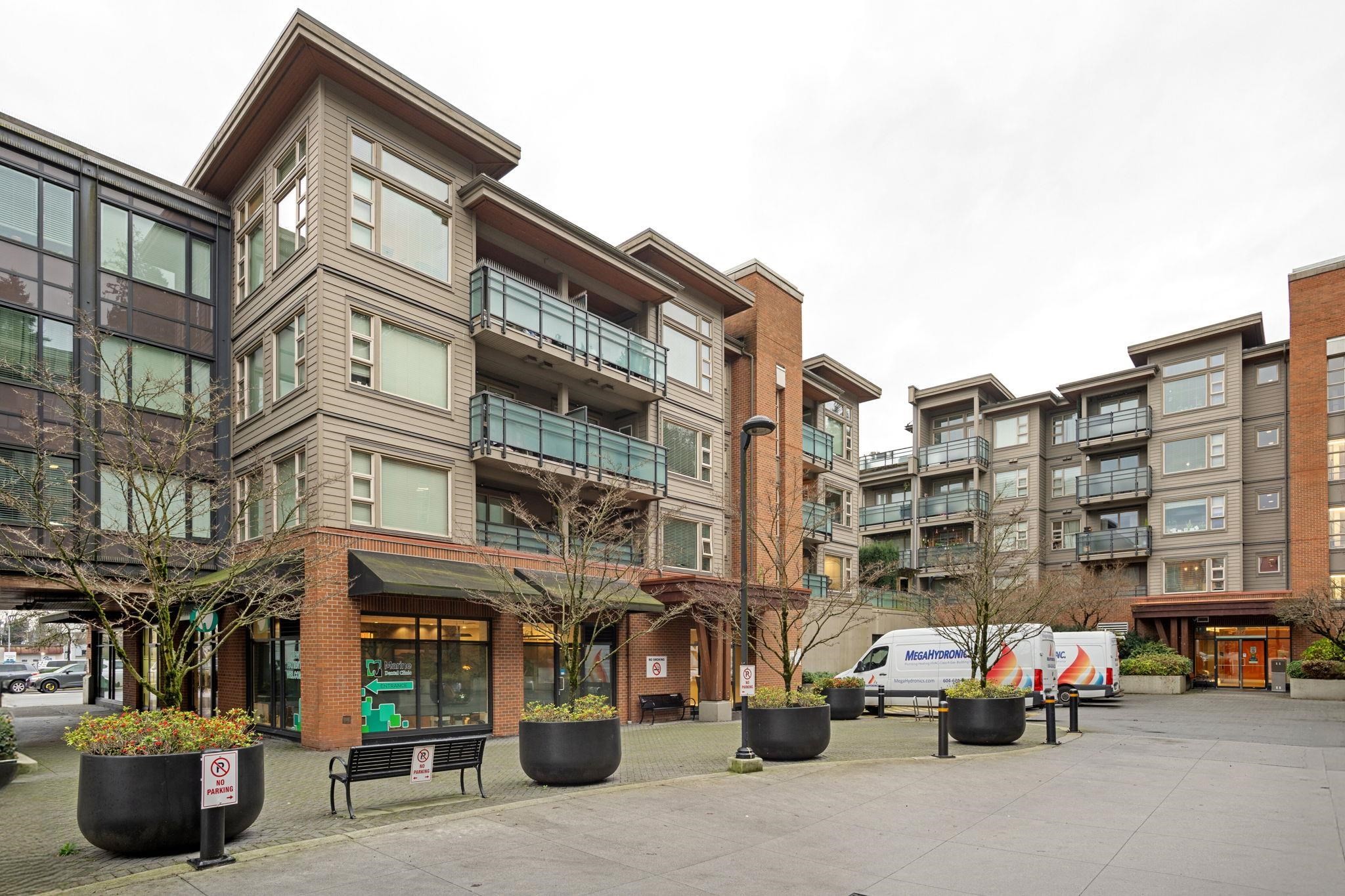 310-1673 Lloyd Avenue, North Vancouver, BC