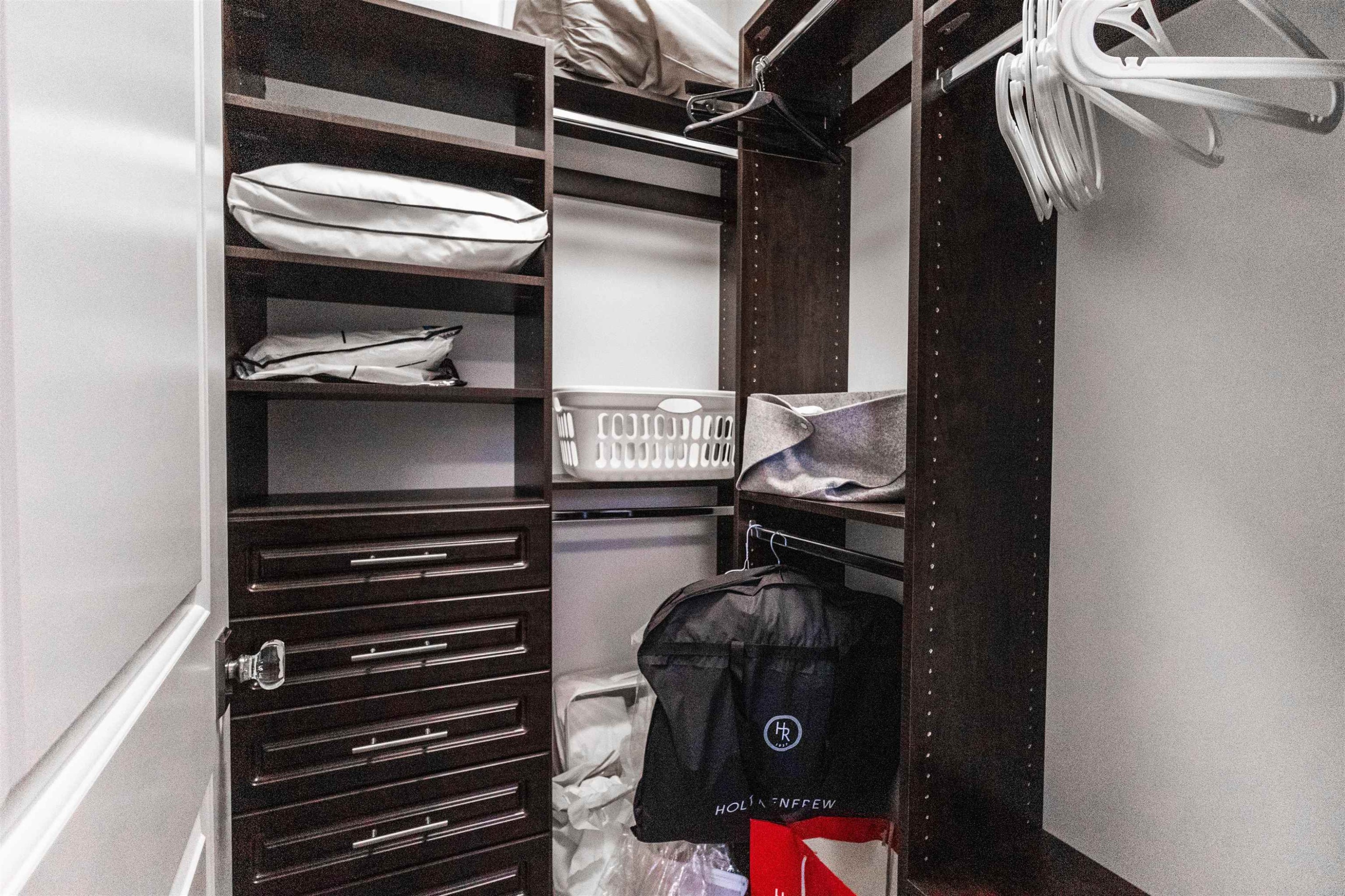 104-4883 Maclure Mews, Vancouver, BC