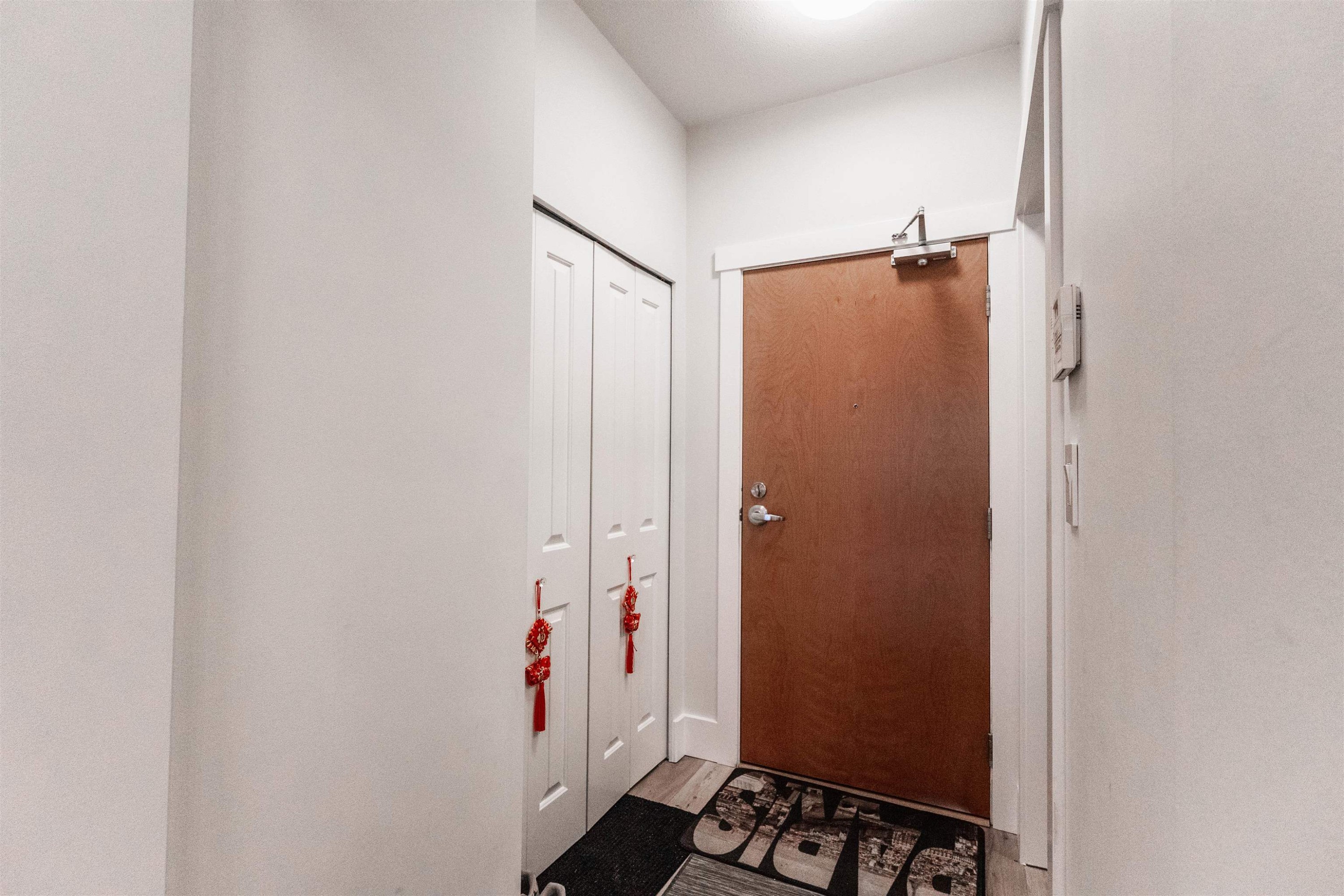 104-4883 Maclure Mews, Vancouver, BC