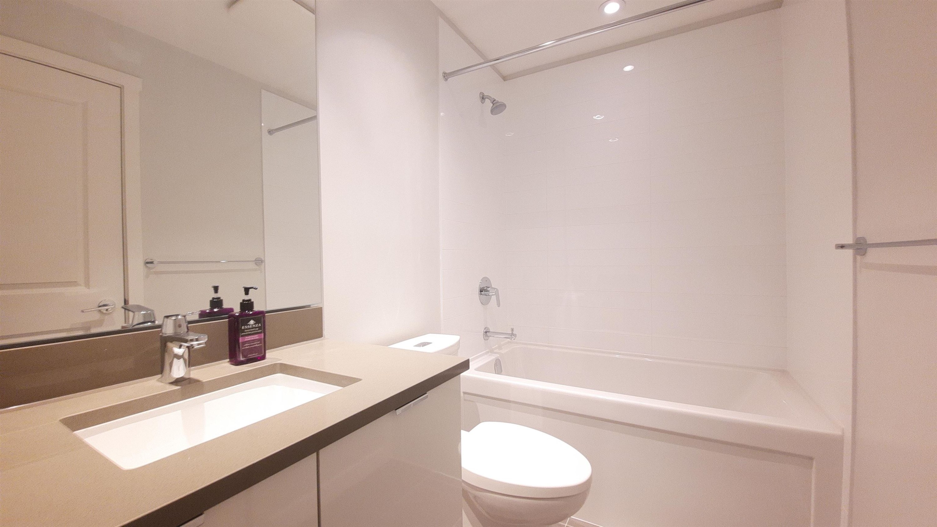 B801-3331 Brown Road, Richmond, BC