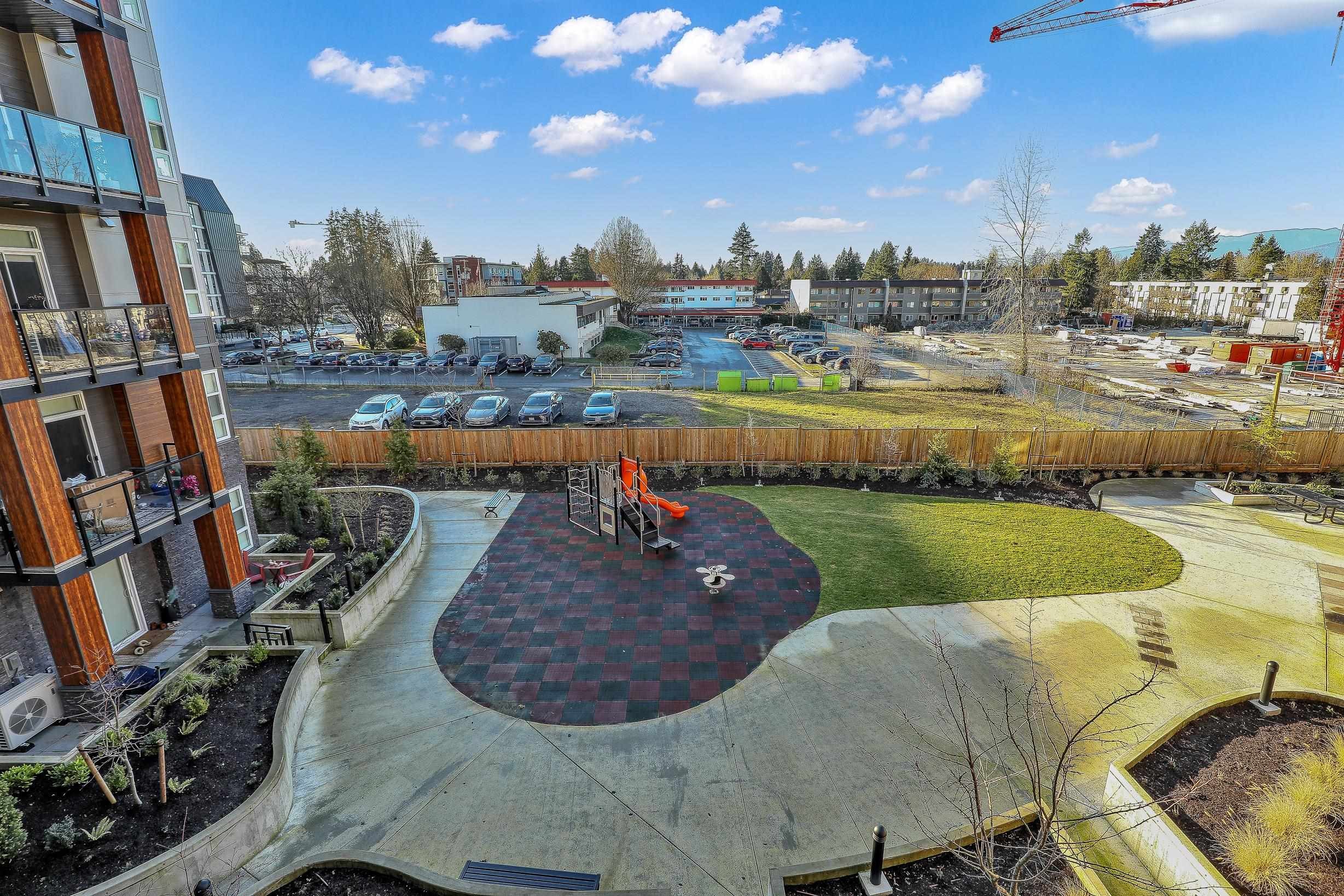 320-12109 223 Street, Maple Ridge, BC