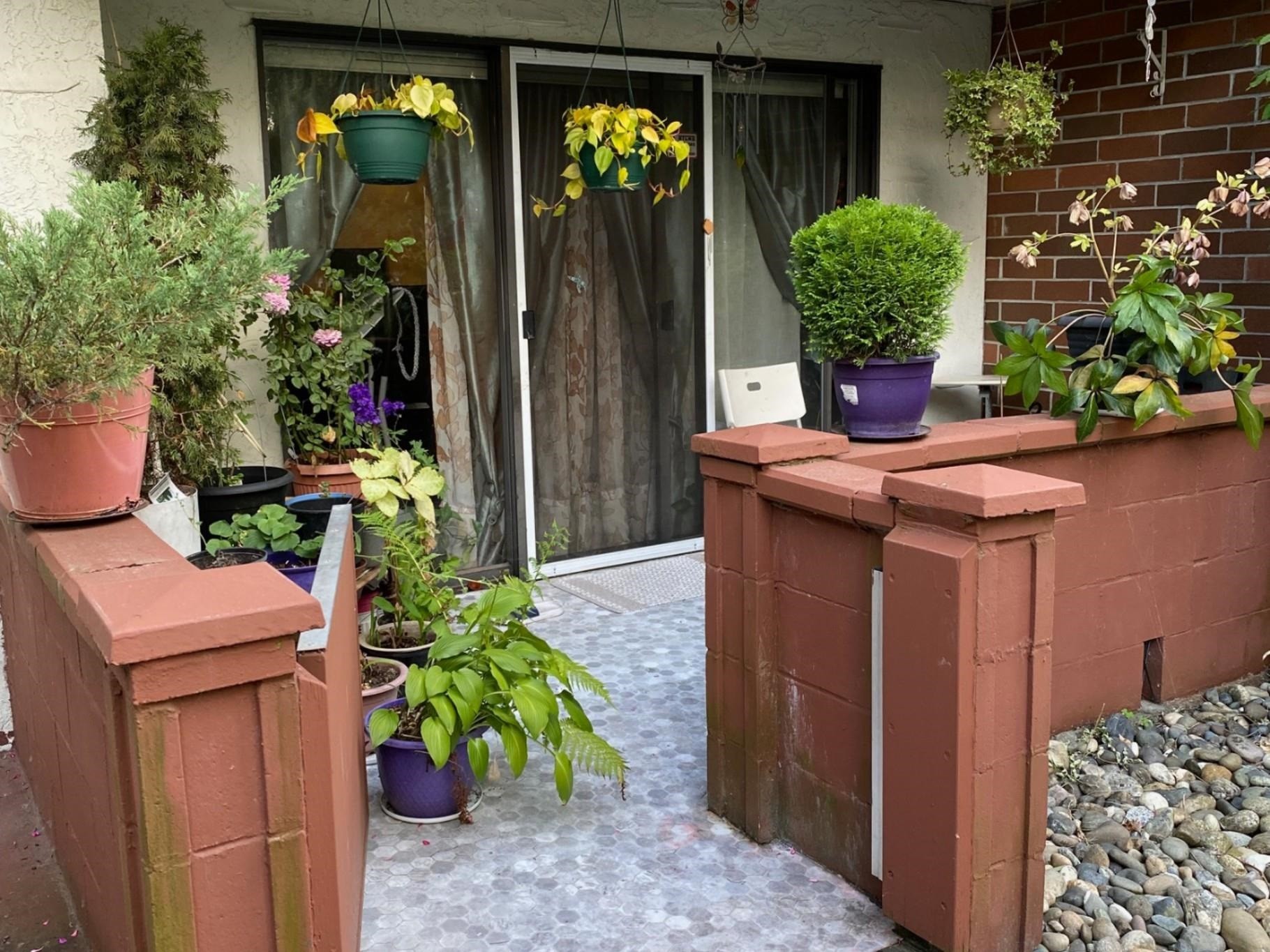 118-620 Eighth Avenue, New Westminster, BC