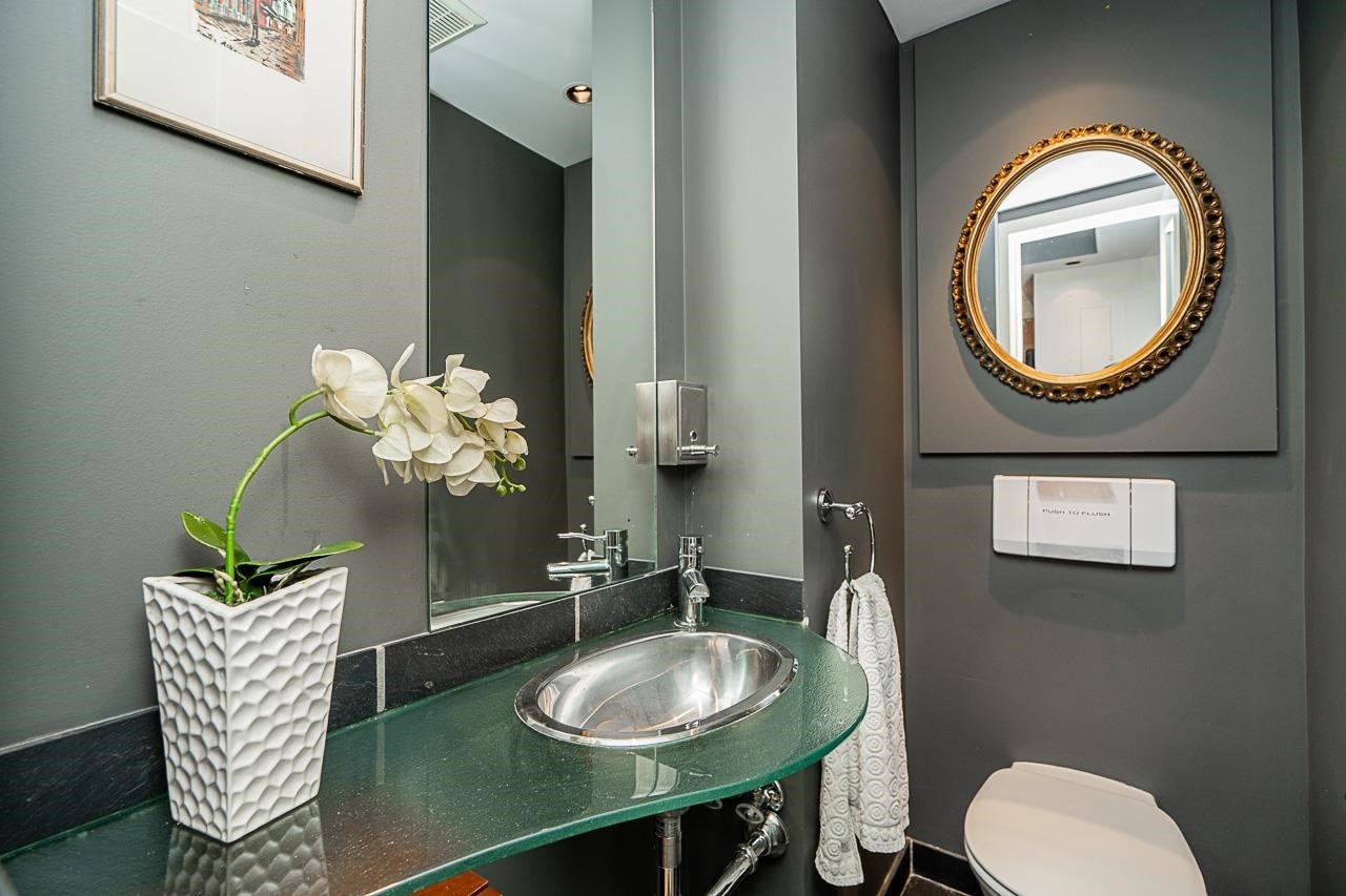 206-333 Wethersfield Drive, Vancouver, BC