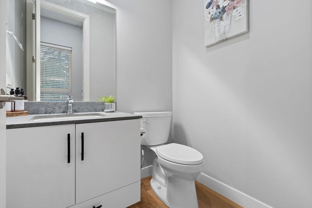 4684 Capilano Road, North Vancouver, BC