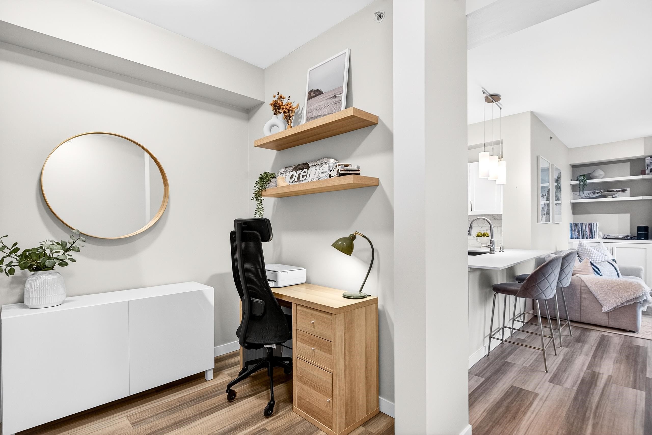 429-801 Klahanie Drive, Port Moody, BC