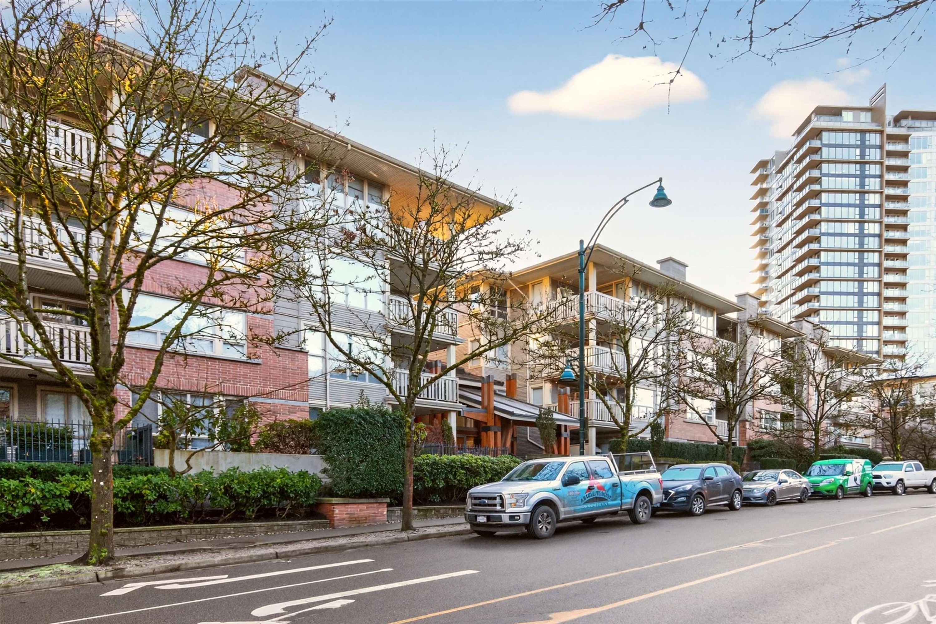 429-801 Klahanie Drive, Port Moody, BC