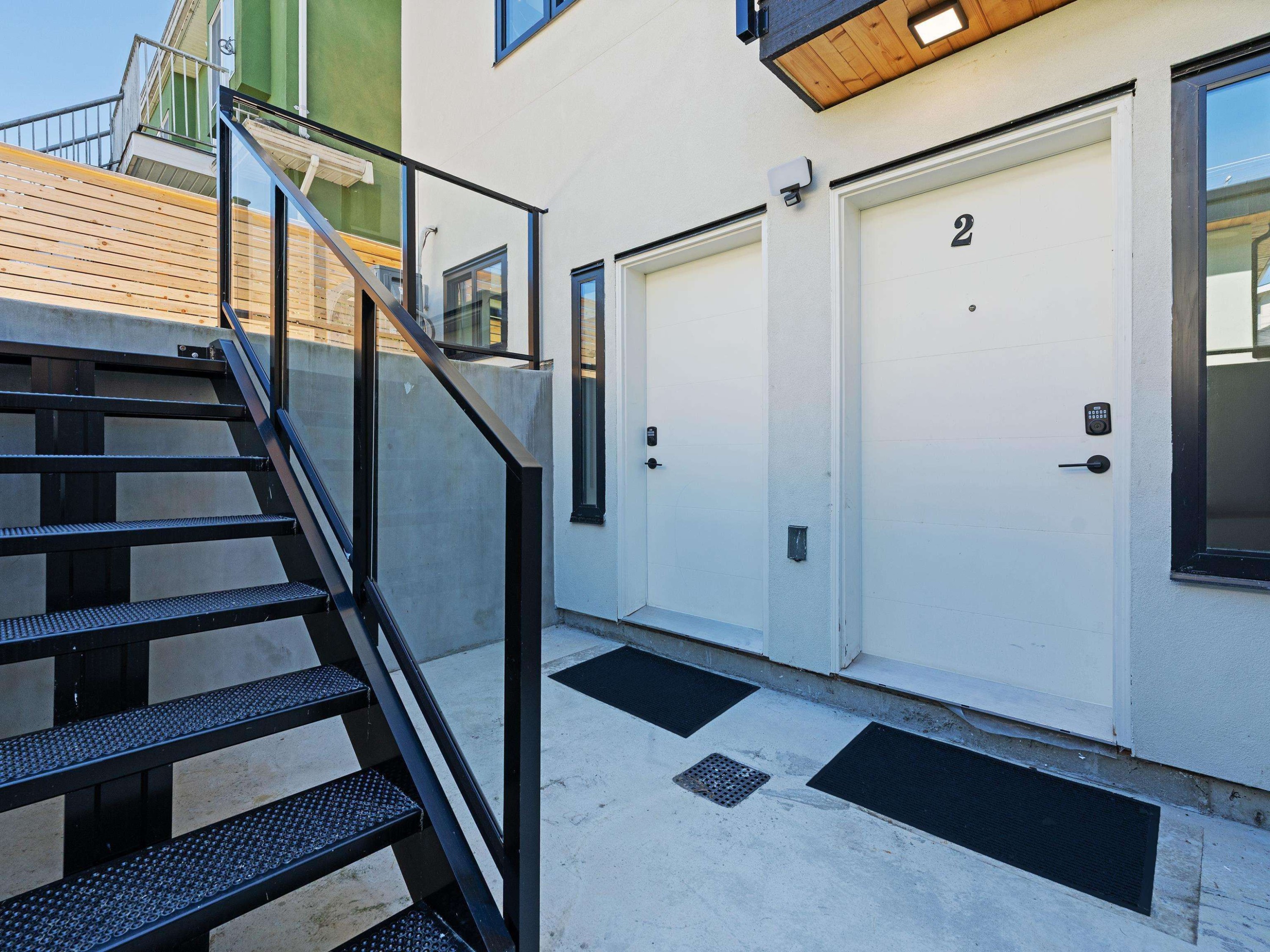 2111 46Th Avenue E, Vancouver, BC