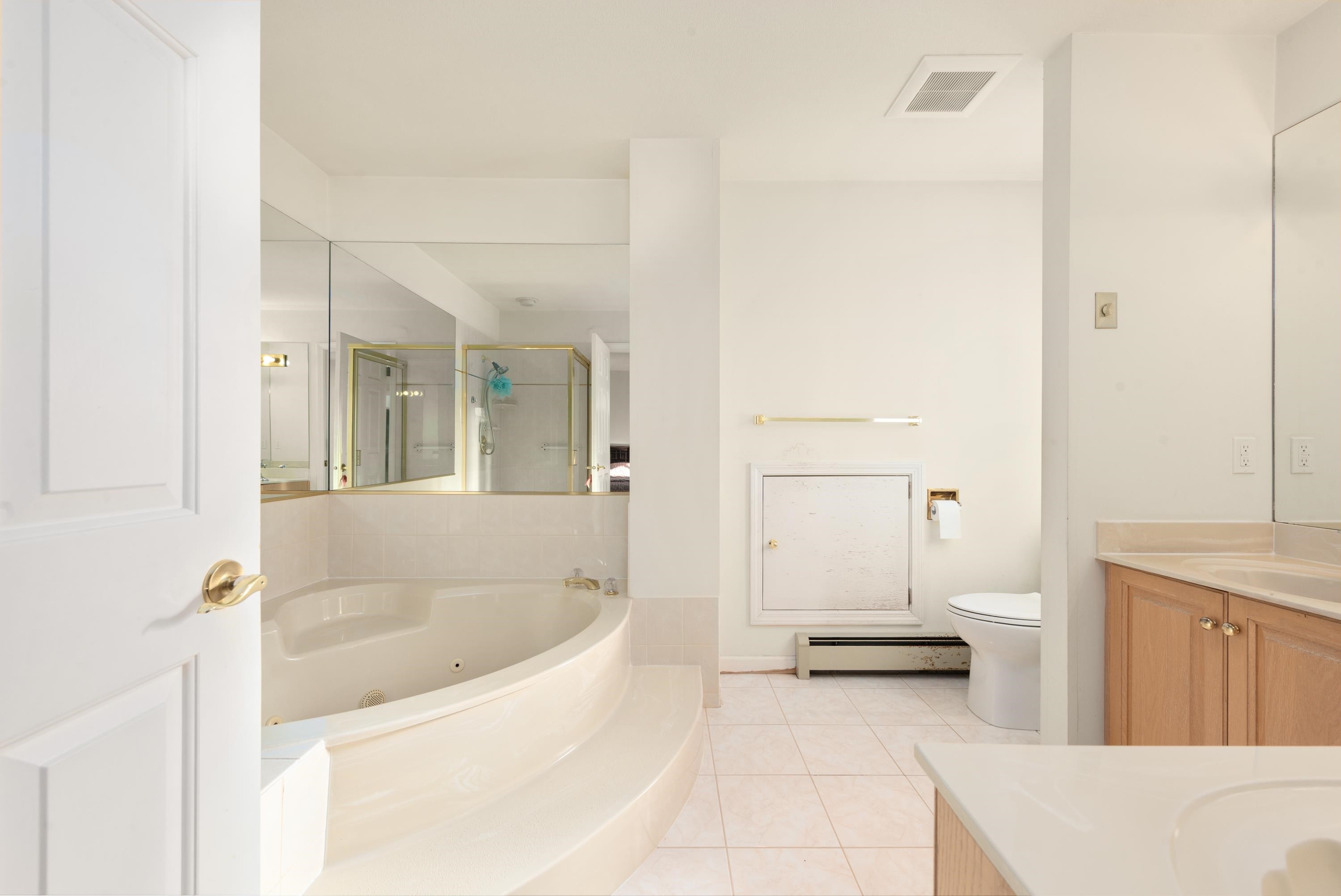 11815 No. 1 Road, Richmond, BC