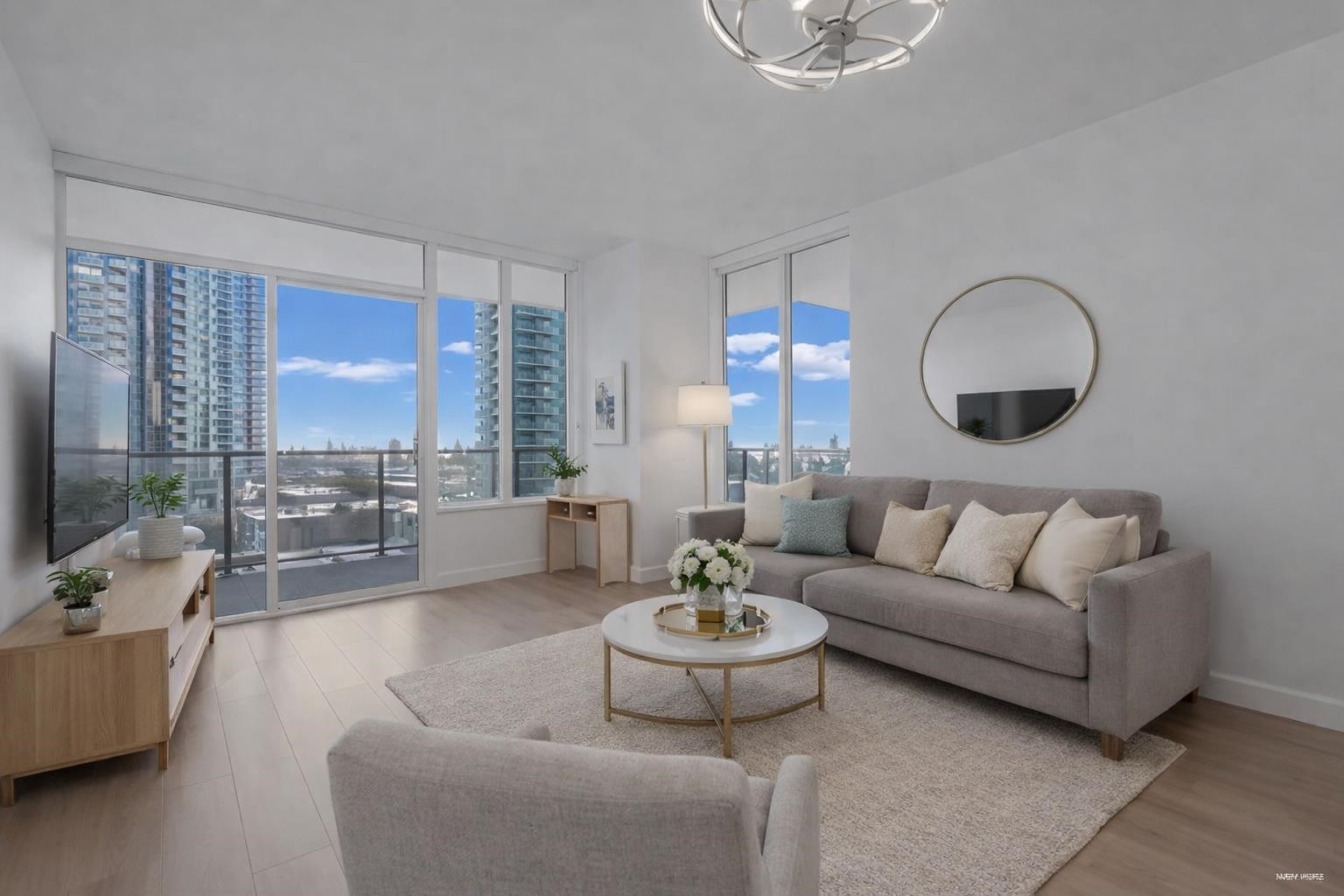 805-6288 Cassie Avenue, Burnaby, BC