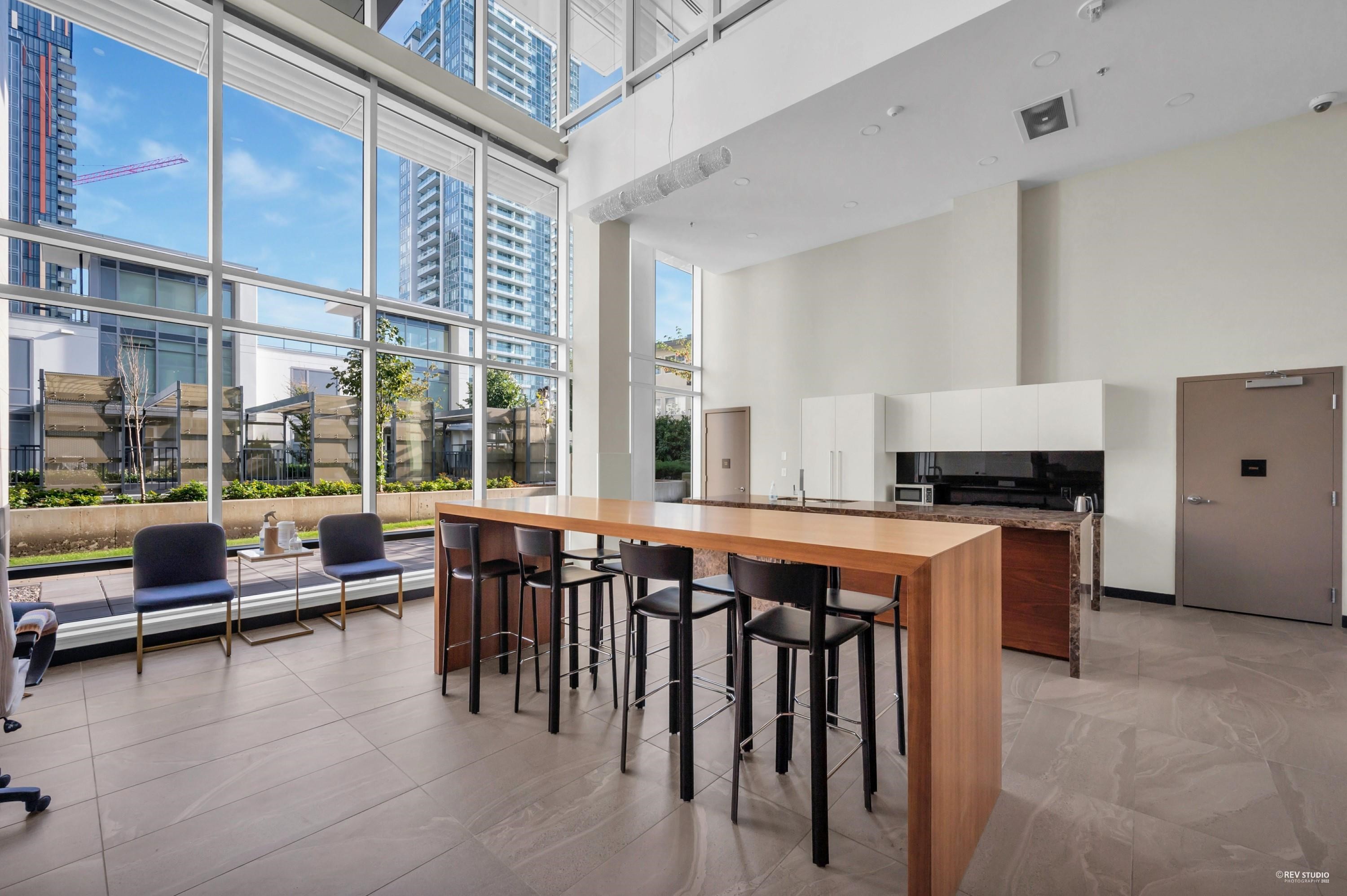 805-6288 Cassie Avenue, Burnaby, BC