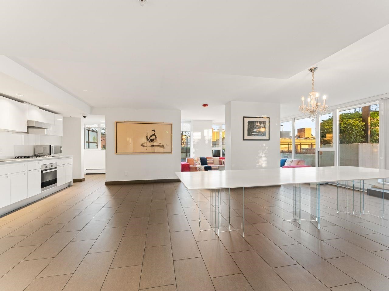 1207-188 Keefer Street, Vancouver, BC