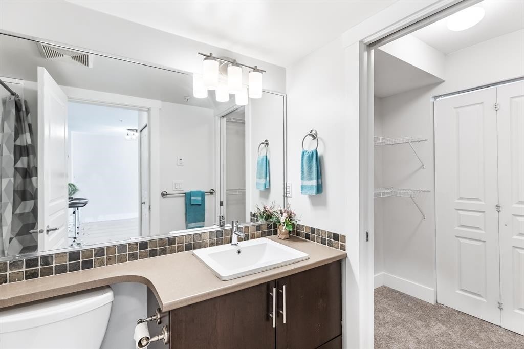 210-12283 224 Street, Maple Ridge, BC