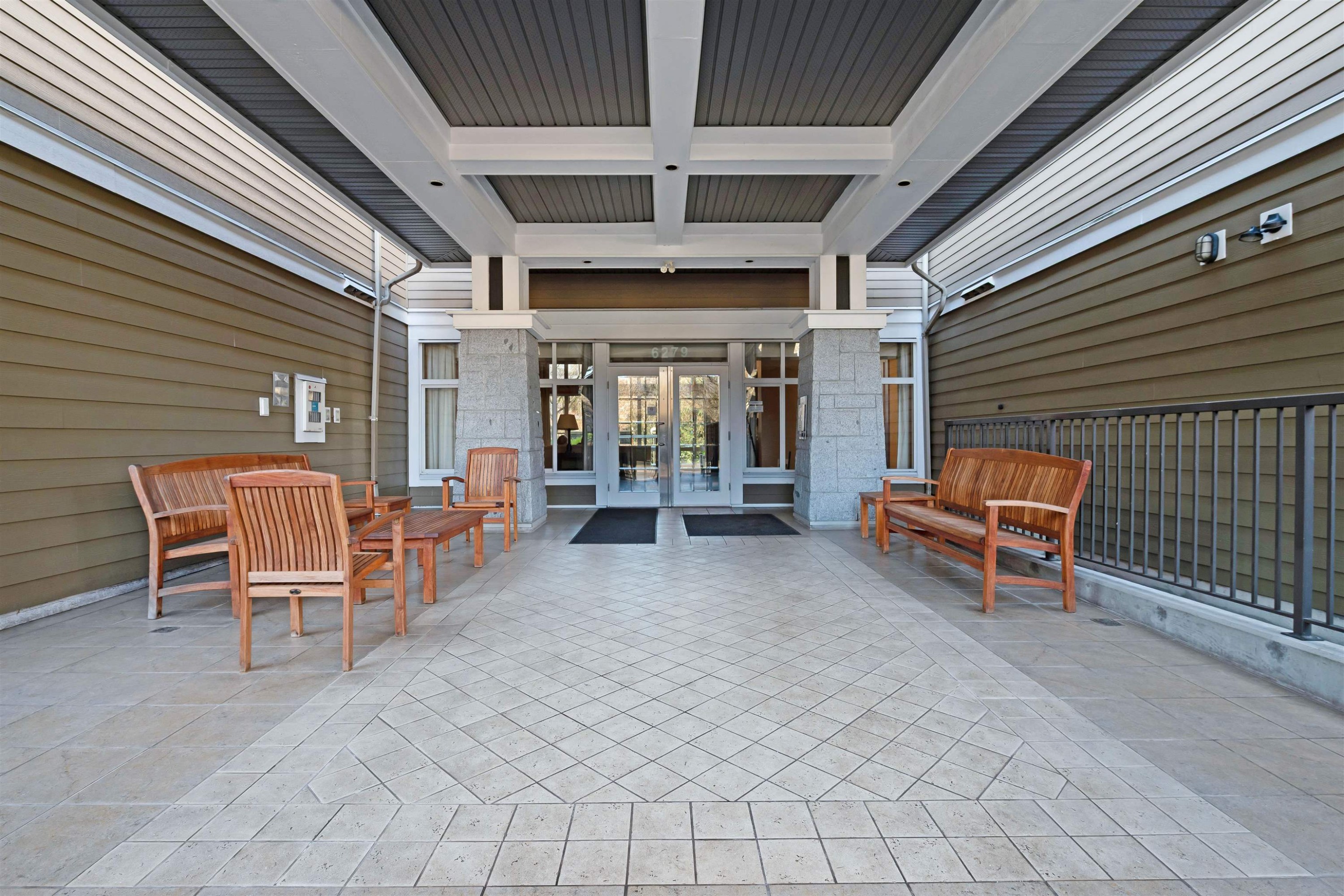 114-6279 Eagles Drive, Vancouver, BC