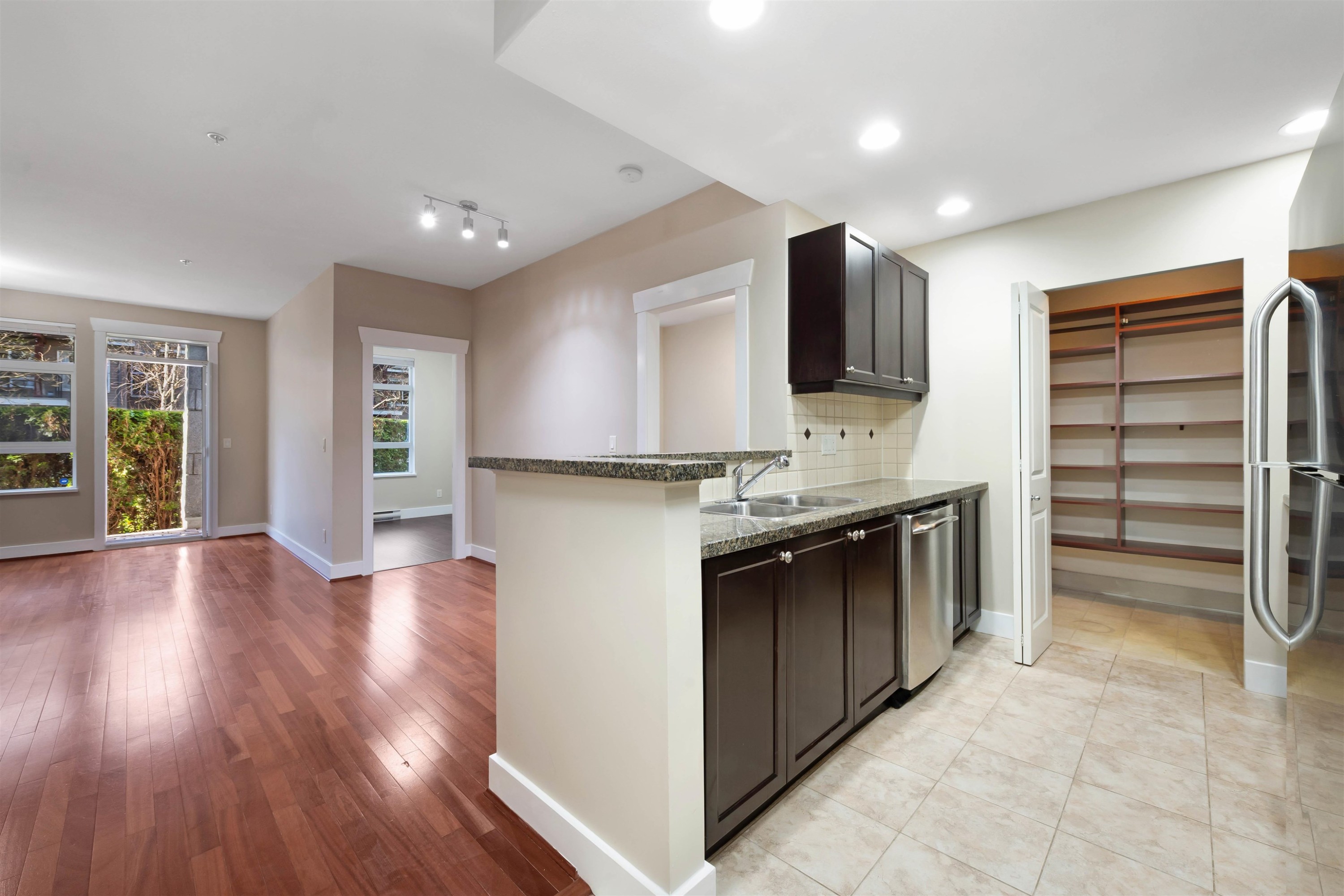 114-6279 Eagles Drive, Vancouver, BC