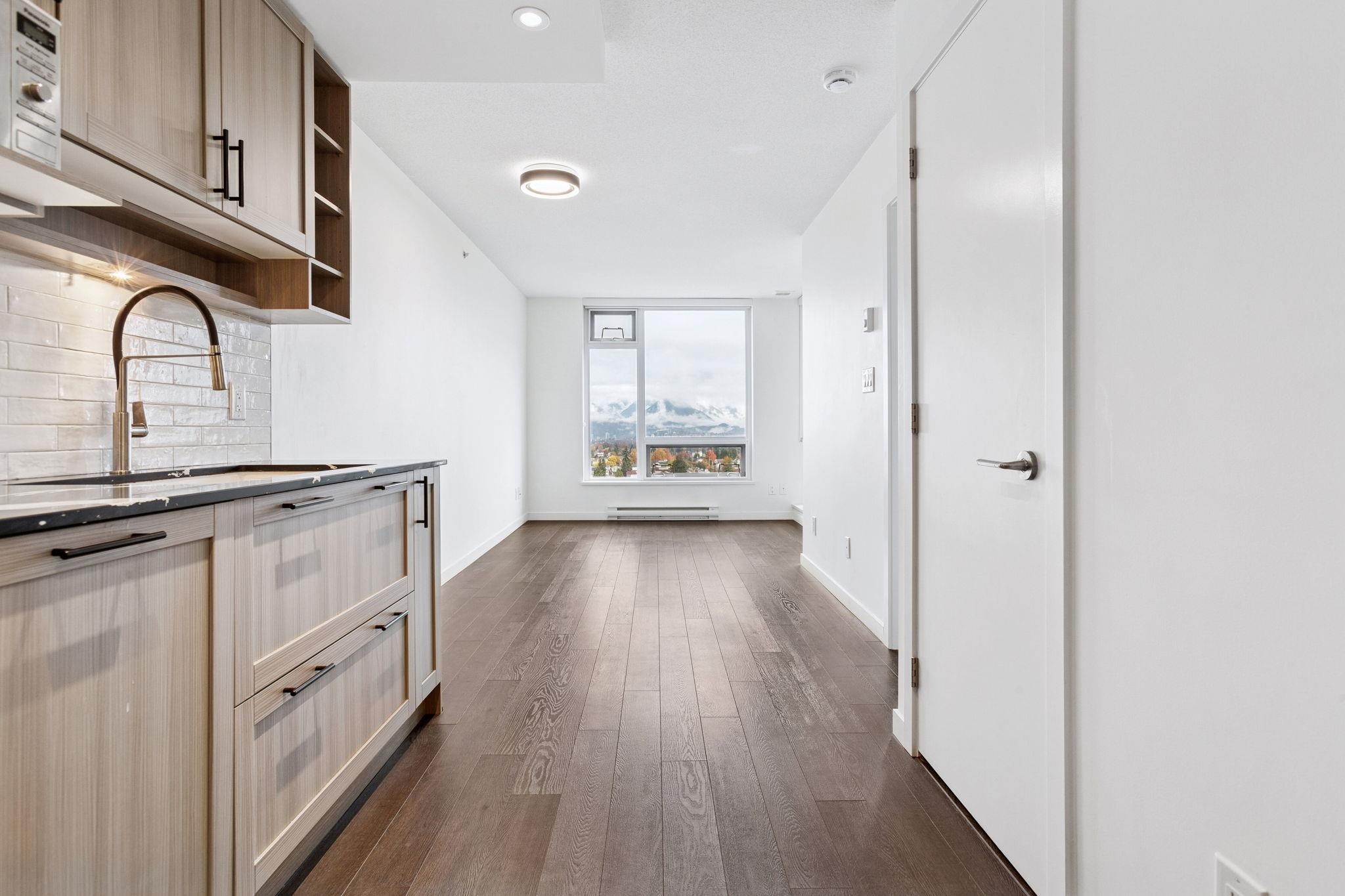 2003-5515 Boundary Road, Vancouver, BC