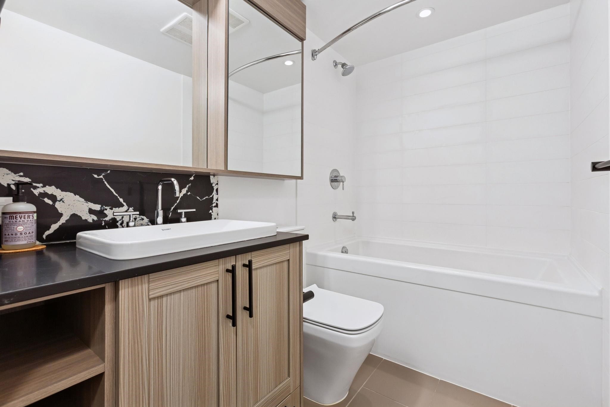 2003-5515 Boundary Road, Vancouver, BC