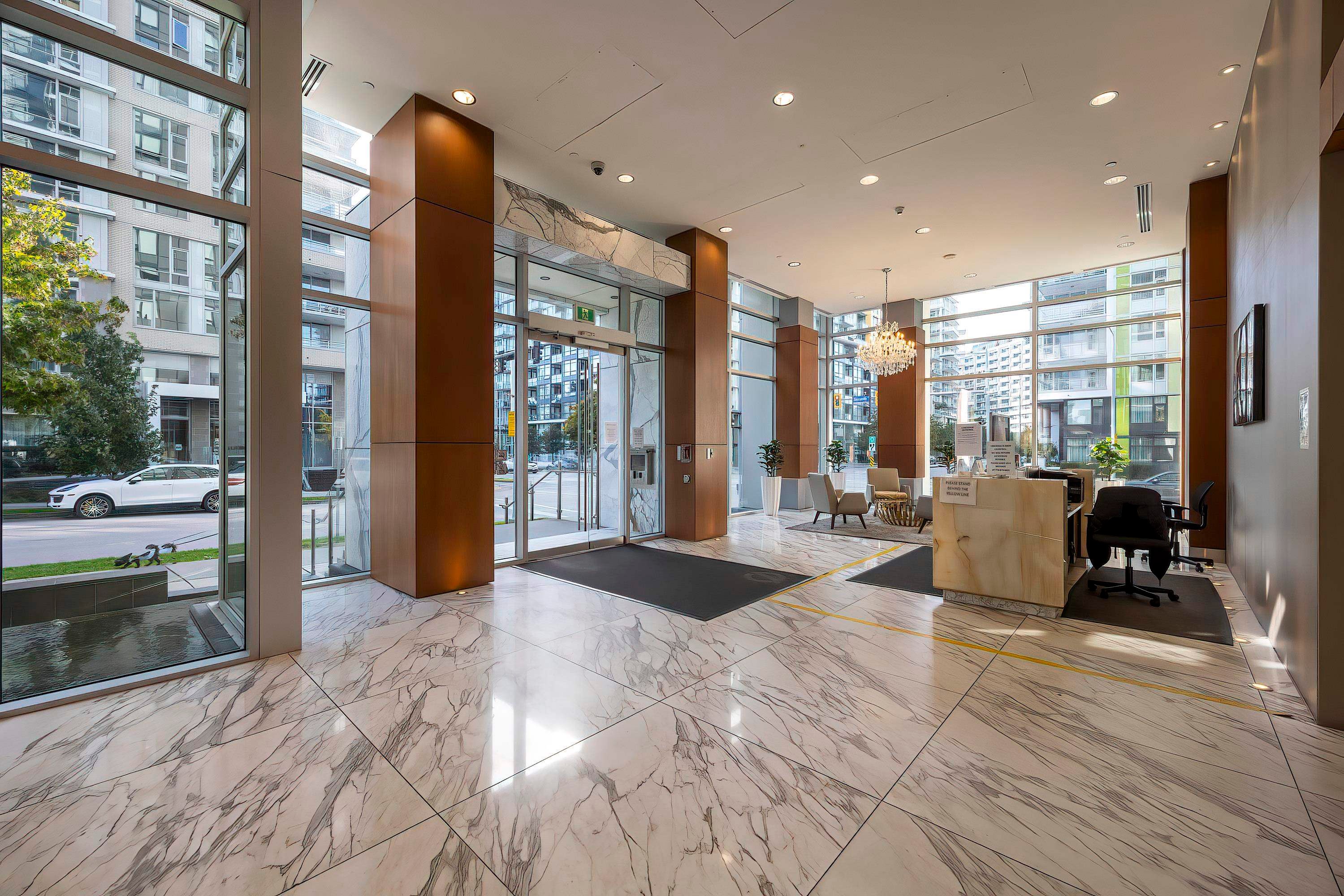 1903-8833 Hazelbridge Way, Richmond, BC