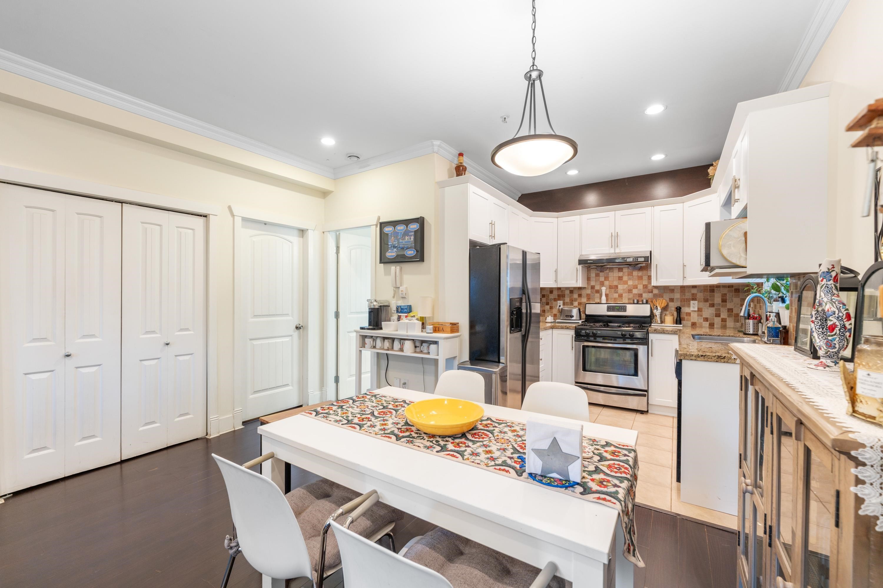 1636 12Th Avenue E, Vancouver, BC