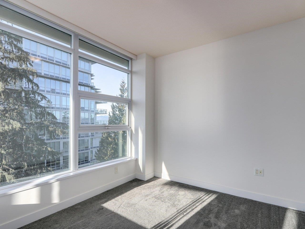 907-9188 University Crescent, Burnaby, BC