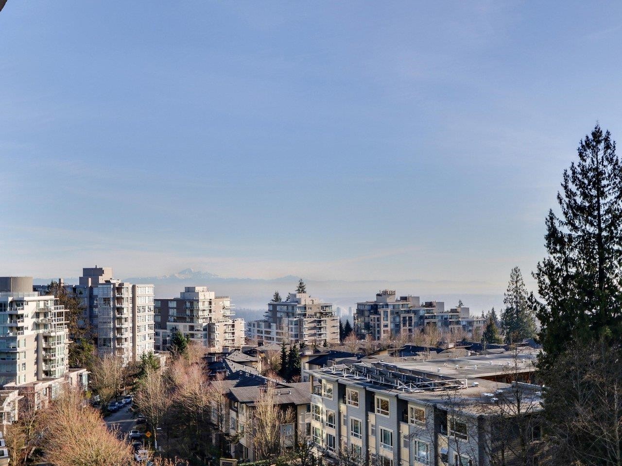 907-9188 University Crescent, Burnaby, BC