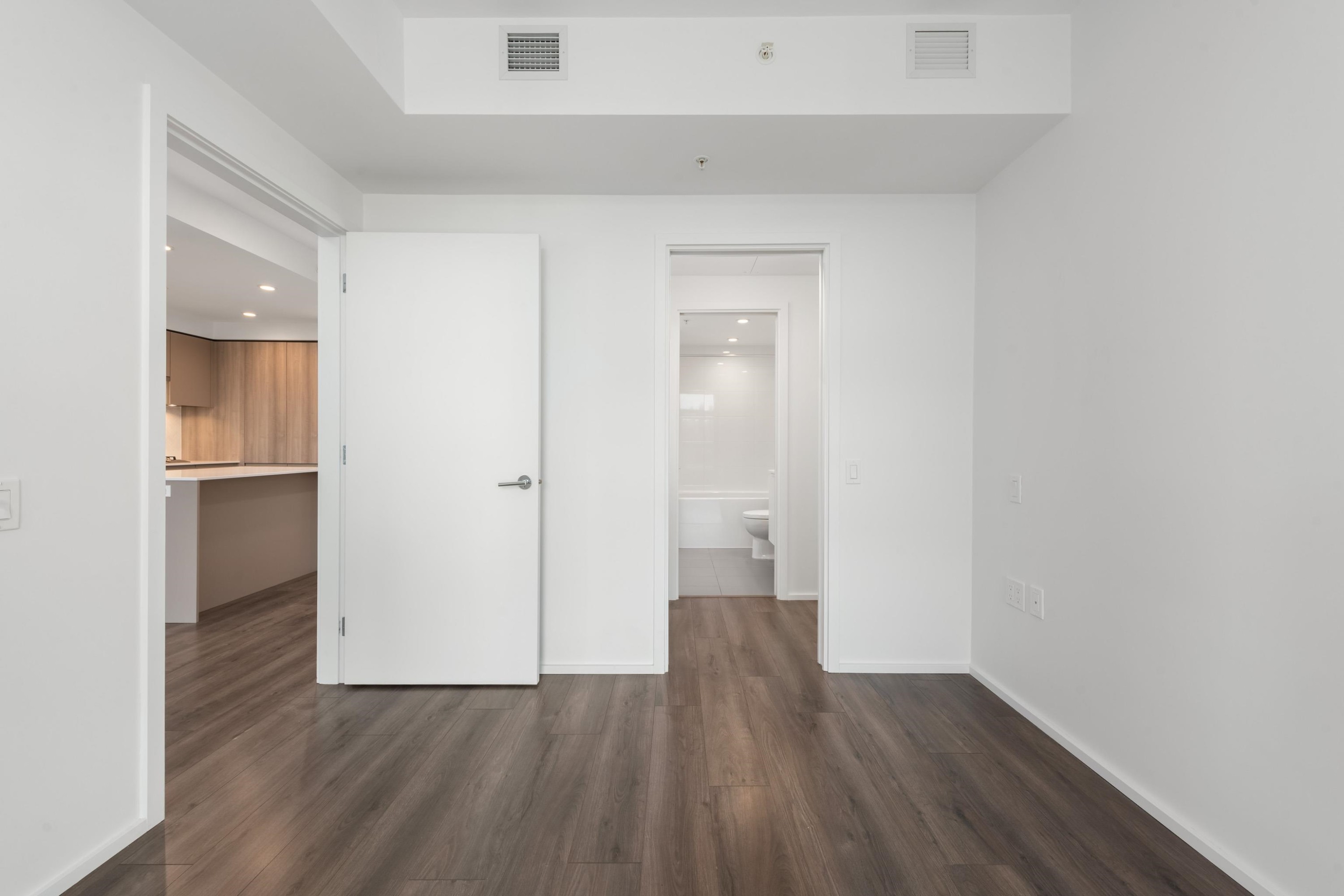 1004-3809 Evergreen Place, Burnaby, BC