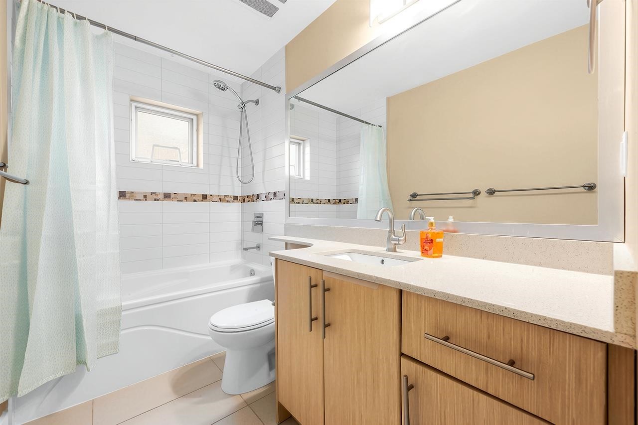 121-3888 Norfolk Street, Burnaby, BC