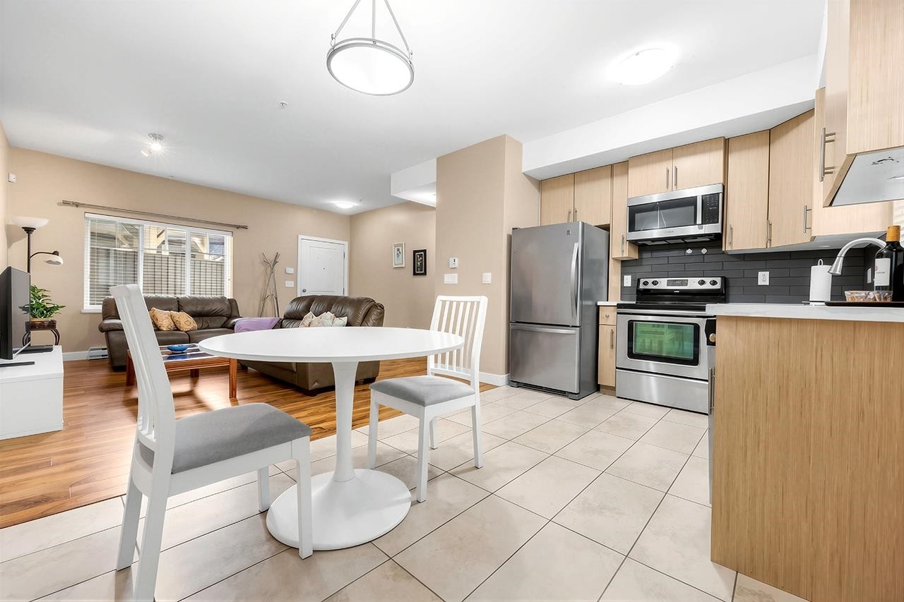 121-3888 Norfolk Street, Burnaby, BC