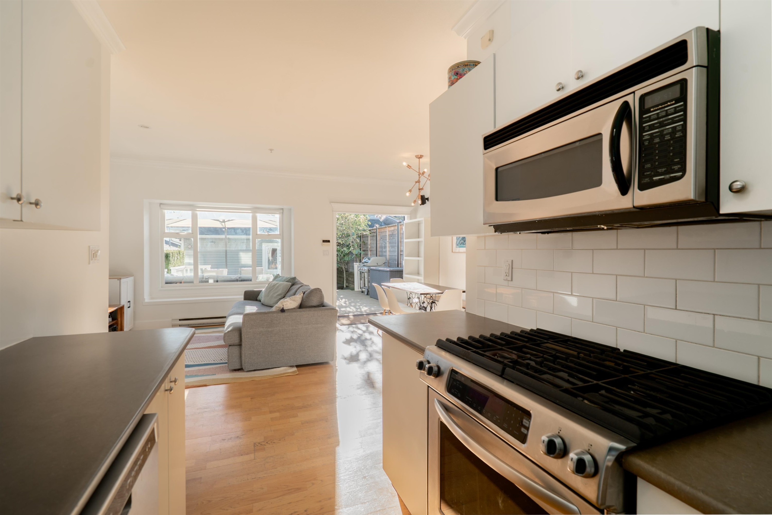 888 Union Street, Vancouver, BC