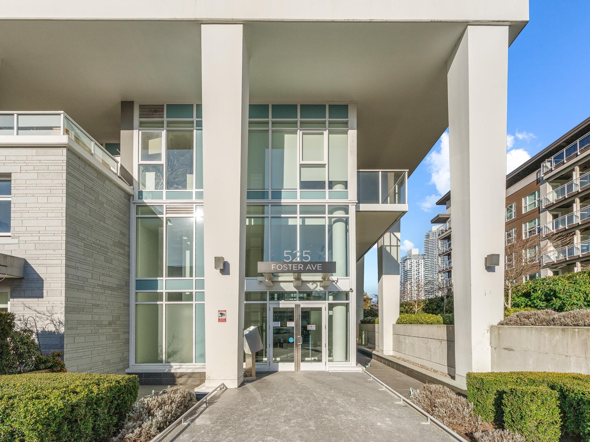 907-525 Foster Avenue, Coquitlam, BC