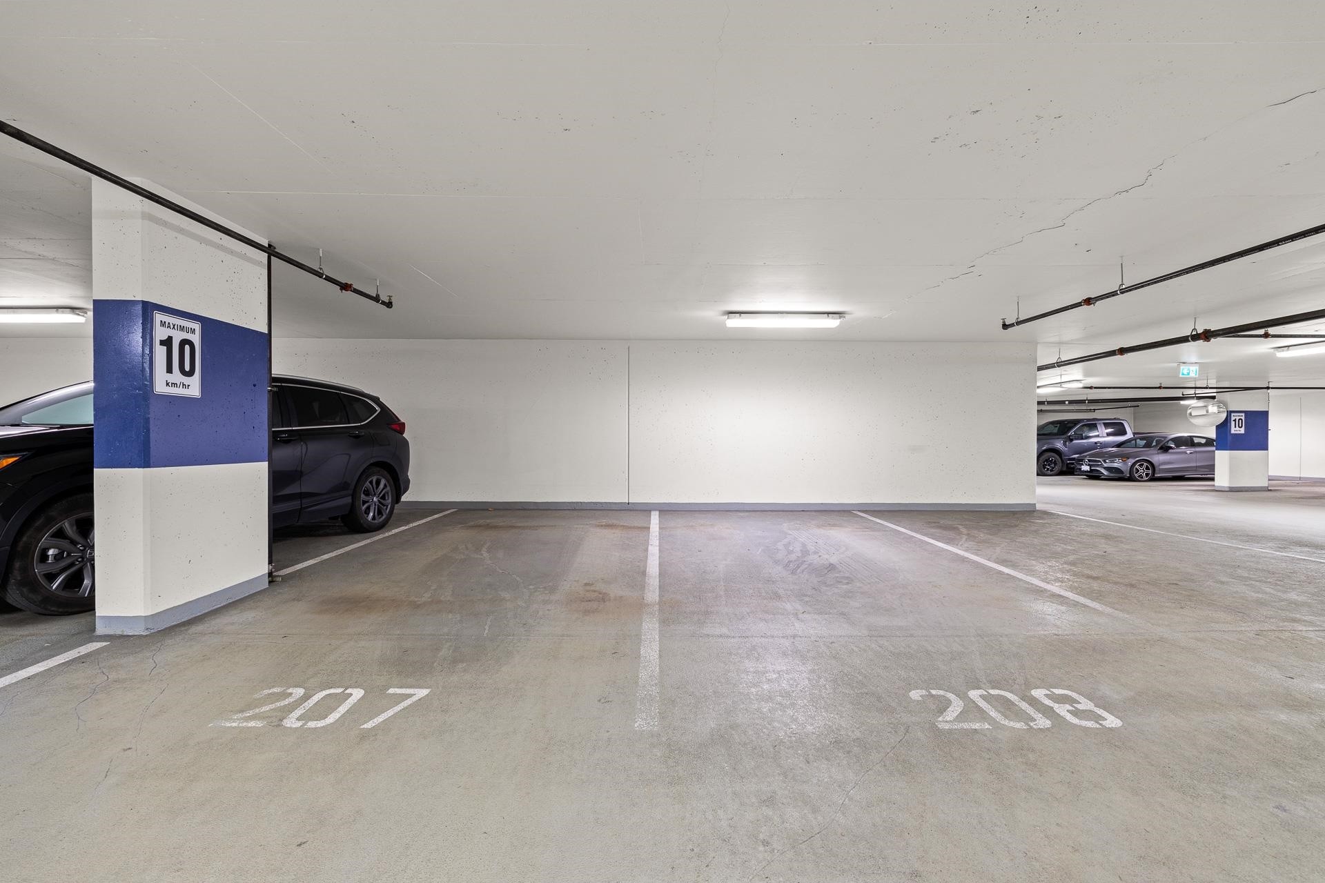 907-525 Foster Avenue, Coquitlam, BC