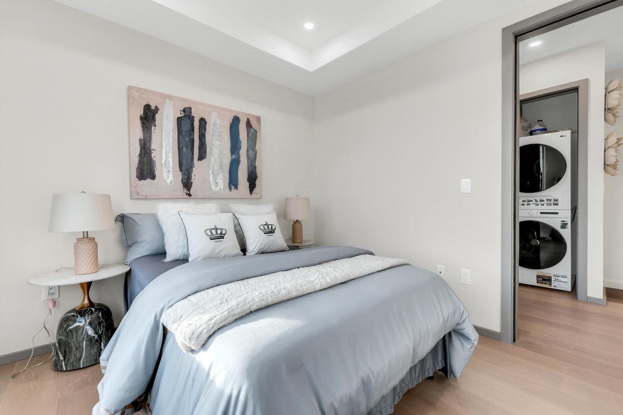 1-3547 Georgia Street E, Vancouver, BC