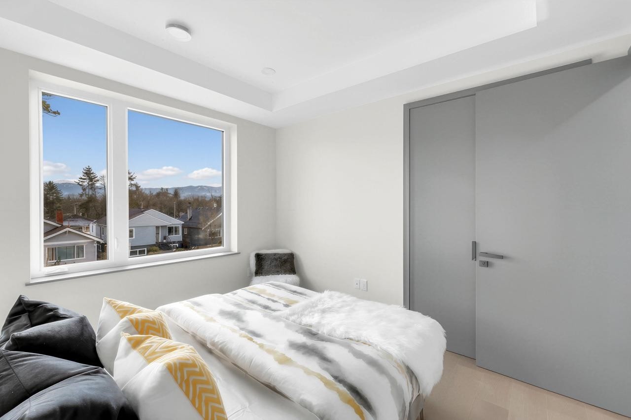 1-3547 Georgia Street E, Vancouver, BC