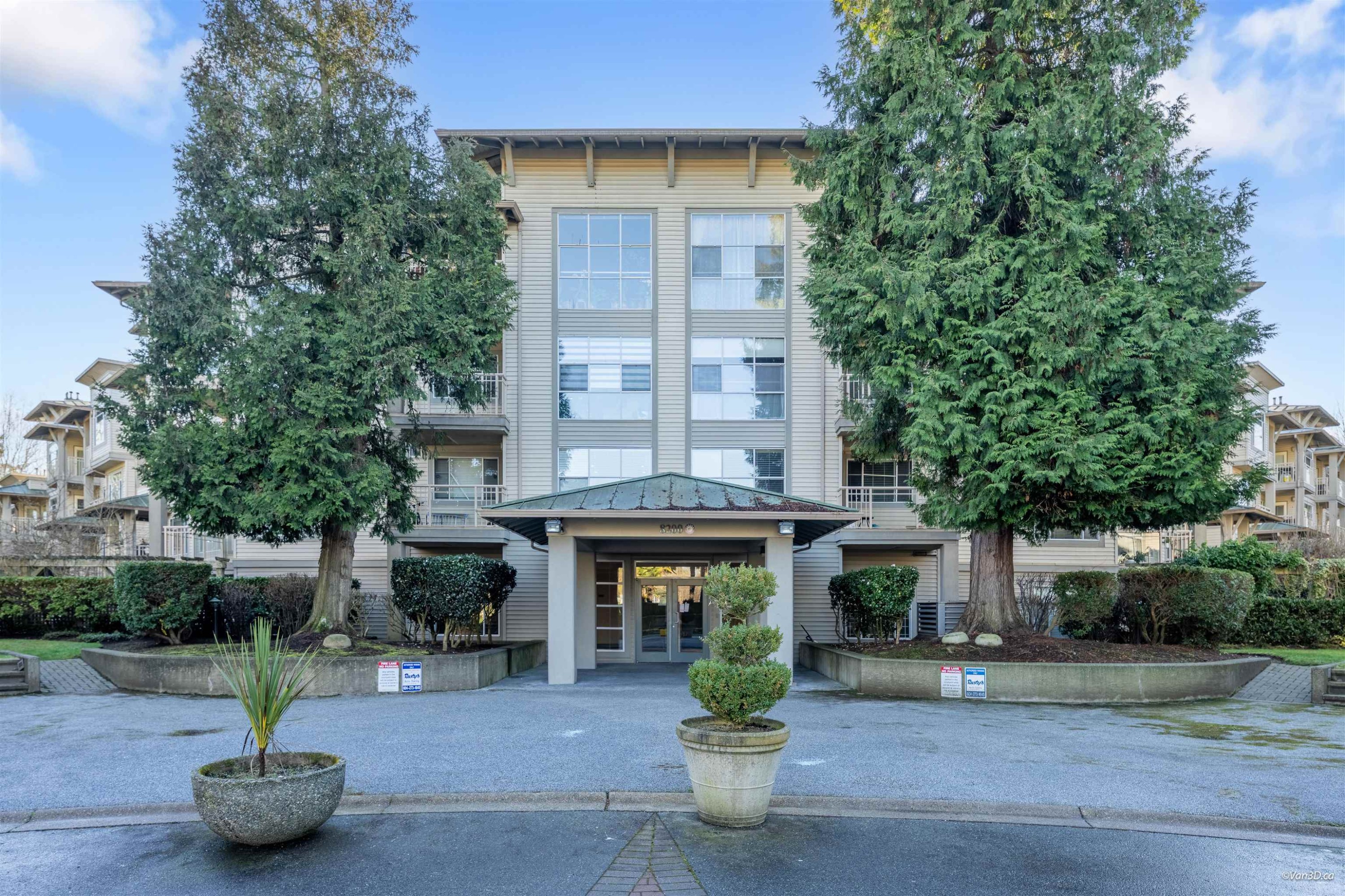 202-8200 Jones Road, Richmond, BC