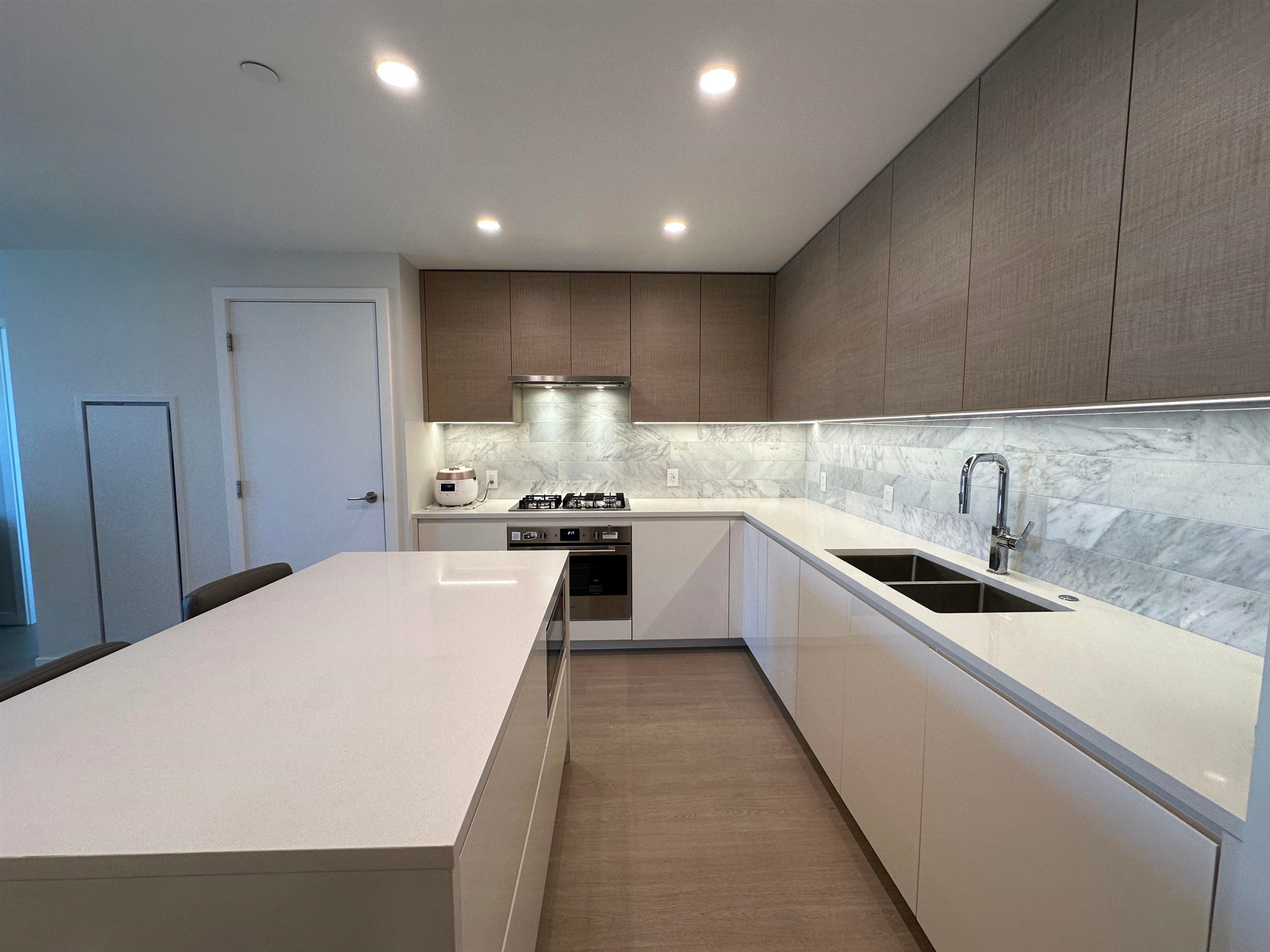 4411-2108 Gilmore Avenue, Burnaby, BC